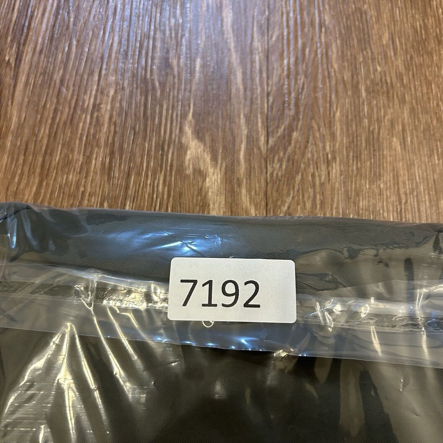 Gap Essential Khaki Chino Shorts Mens 40" Green Comfort Casual 9" Inseam NEW