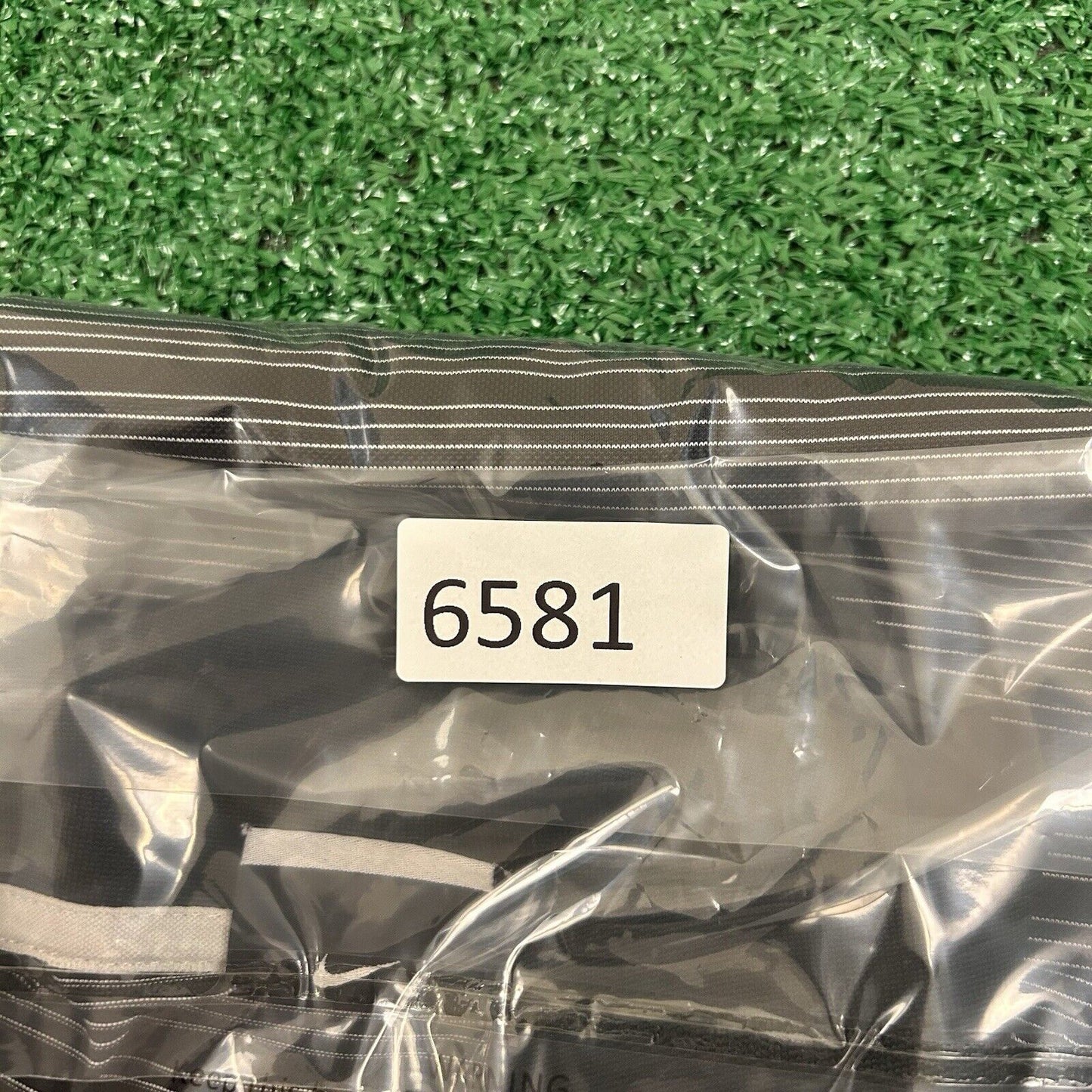 Nike Golf Polo Shirt Mens Medium Black White Striped Short Sleeve Dri-fit Preppy