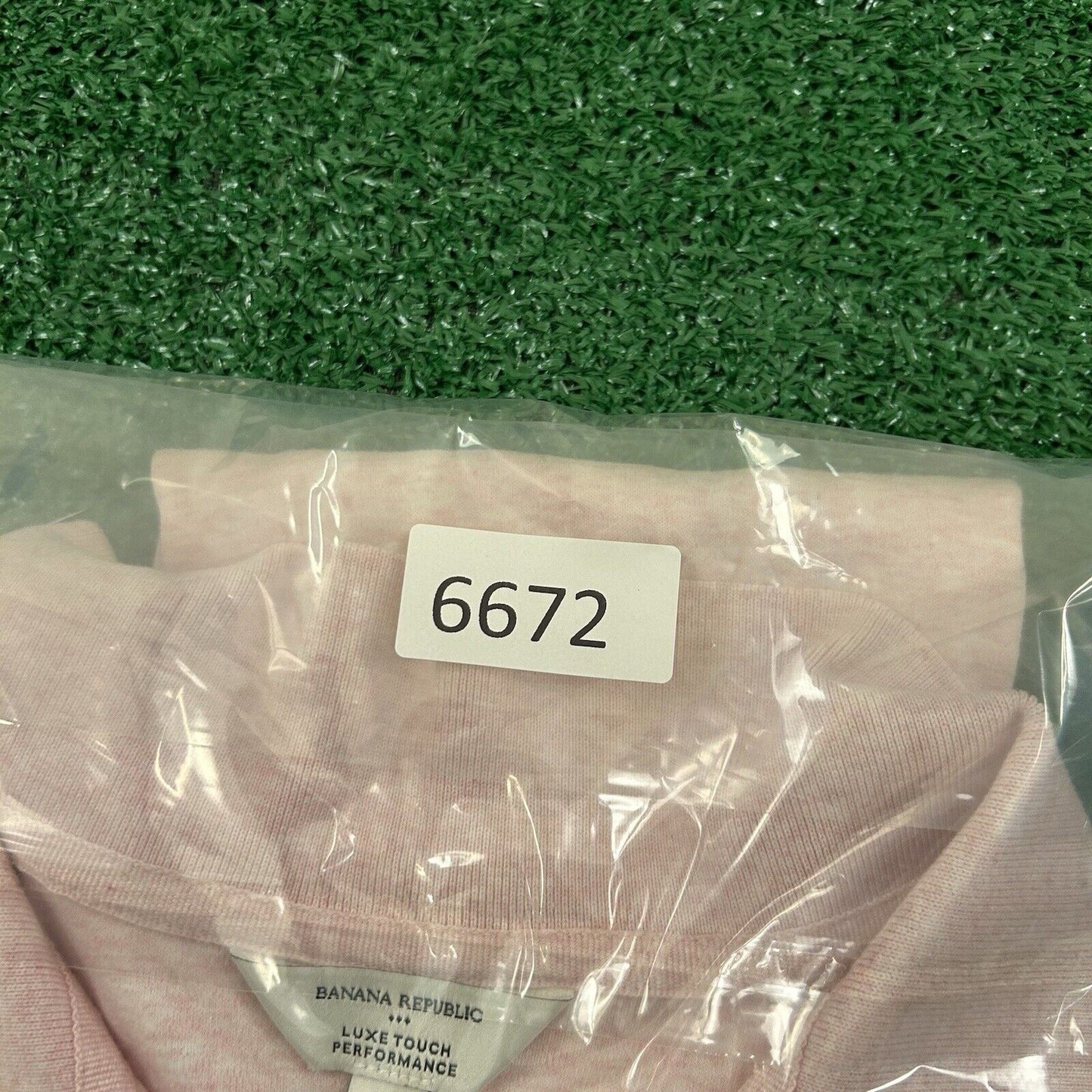 Banana Republic Performance Polo Shirt Mens Medium Pink Short Sleeve Golf Luxe