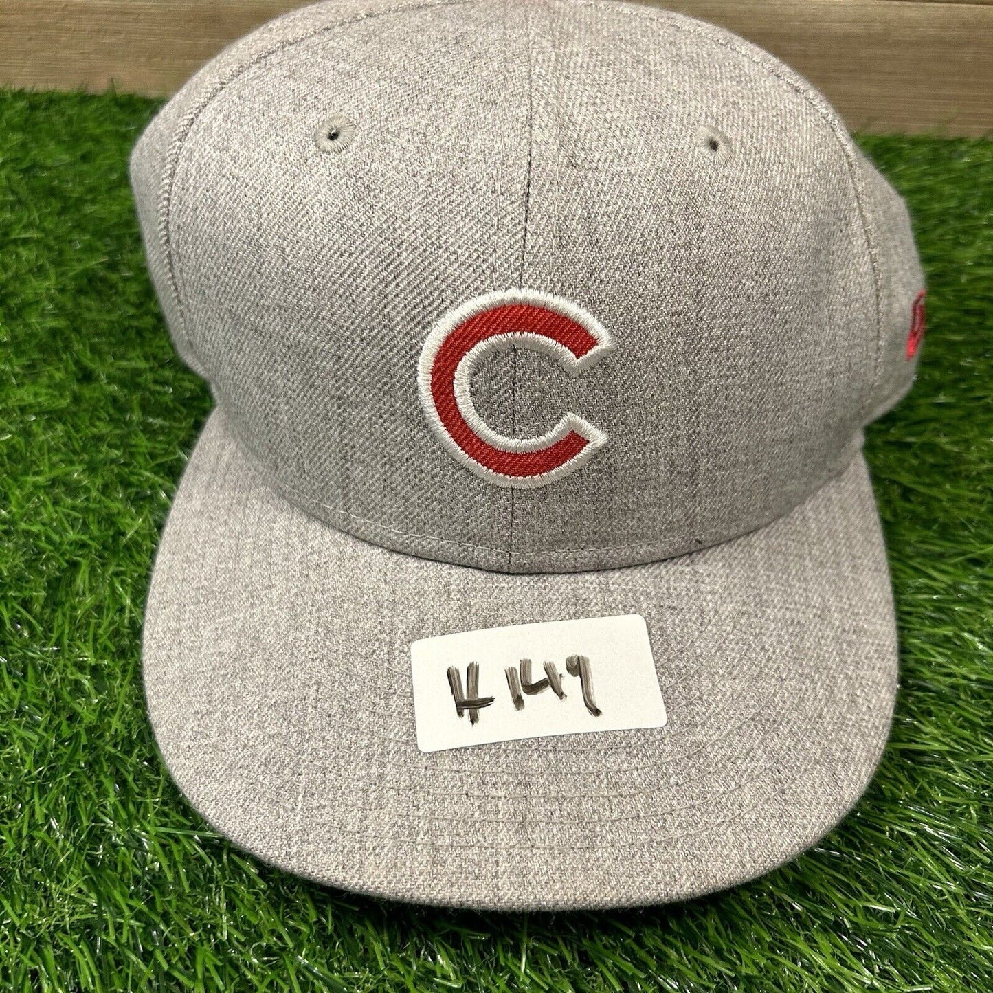 Chicago Cubs Hat Cap Mens Gray Red Snapback New Era MLB Baseball Logo Wool