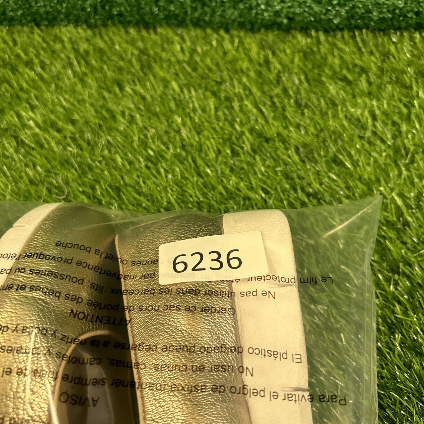 Clarks Daelyn Towne Loafer Womens 8.5 M Gold Shoes Leather Comfort Platform