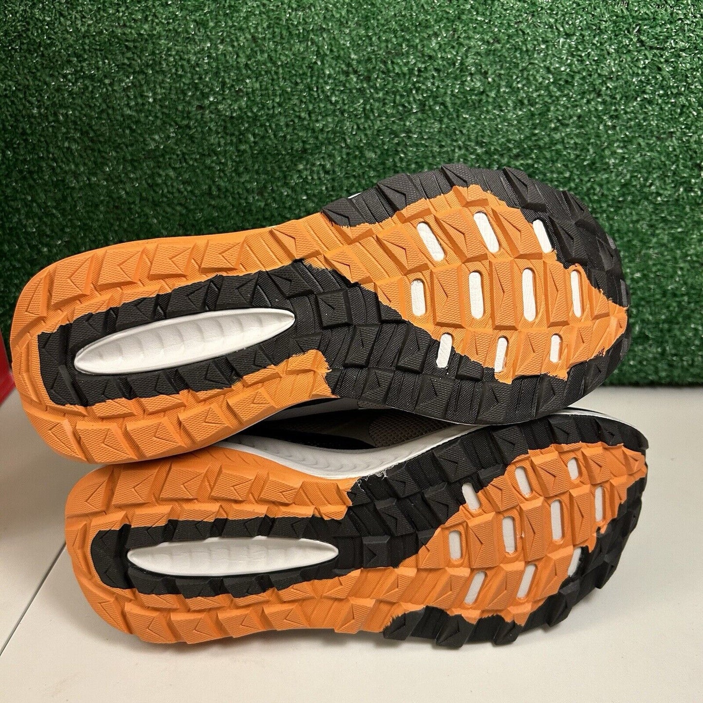 New Balance DynaSoft Nitrel v5 Mens Size 8.5 Gray Shoes Sneakers Athletic NEW