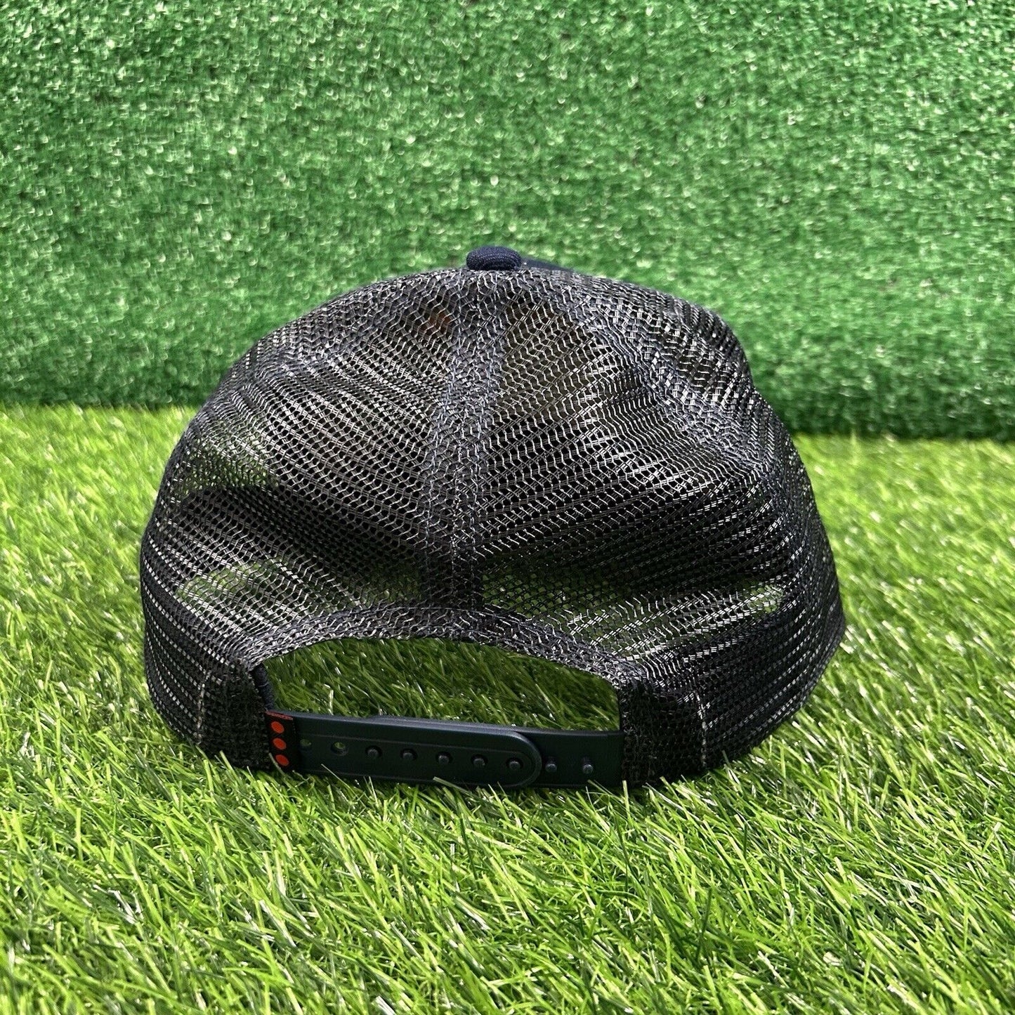 Saucony Trucker Hat Cap Mens Snapback Navy Gray Embroidered Wool Mesh Back