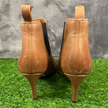 Clarks Carlita Quinn Boots Womens 7 M Brown Ankle Bootie Leather Pull On Heeled