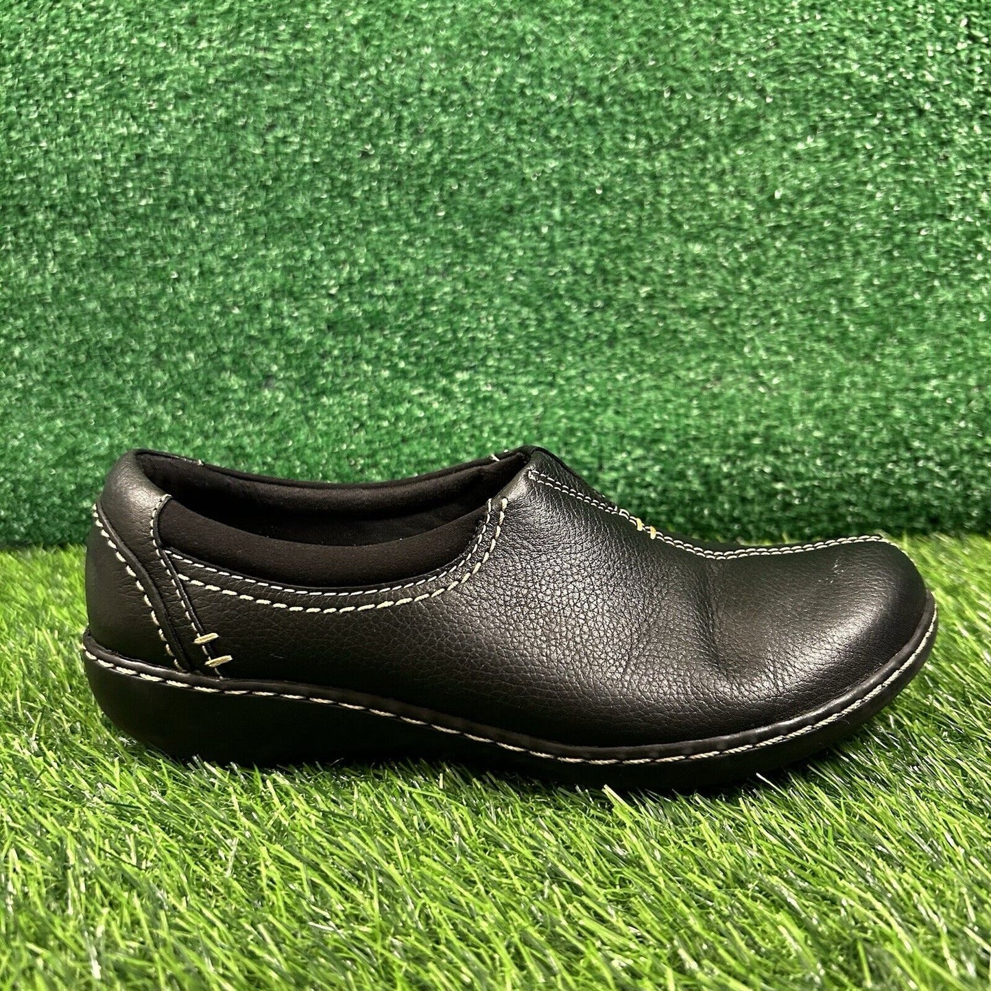 Clarks Ashland Joy Loafers Womens 9 M Black Leather Shoes Slip On Comfort Casual