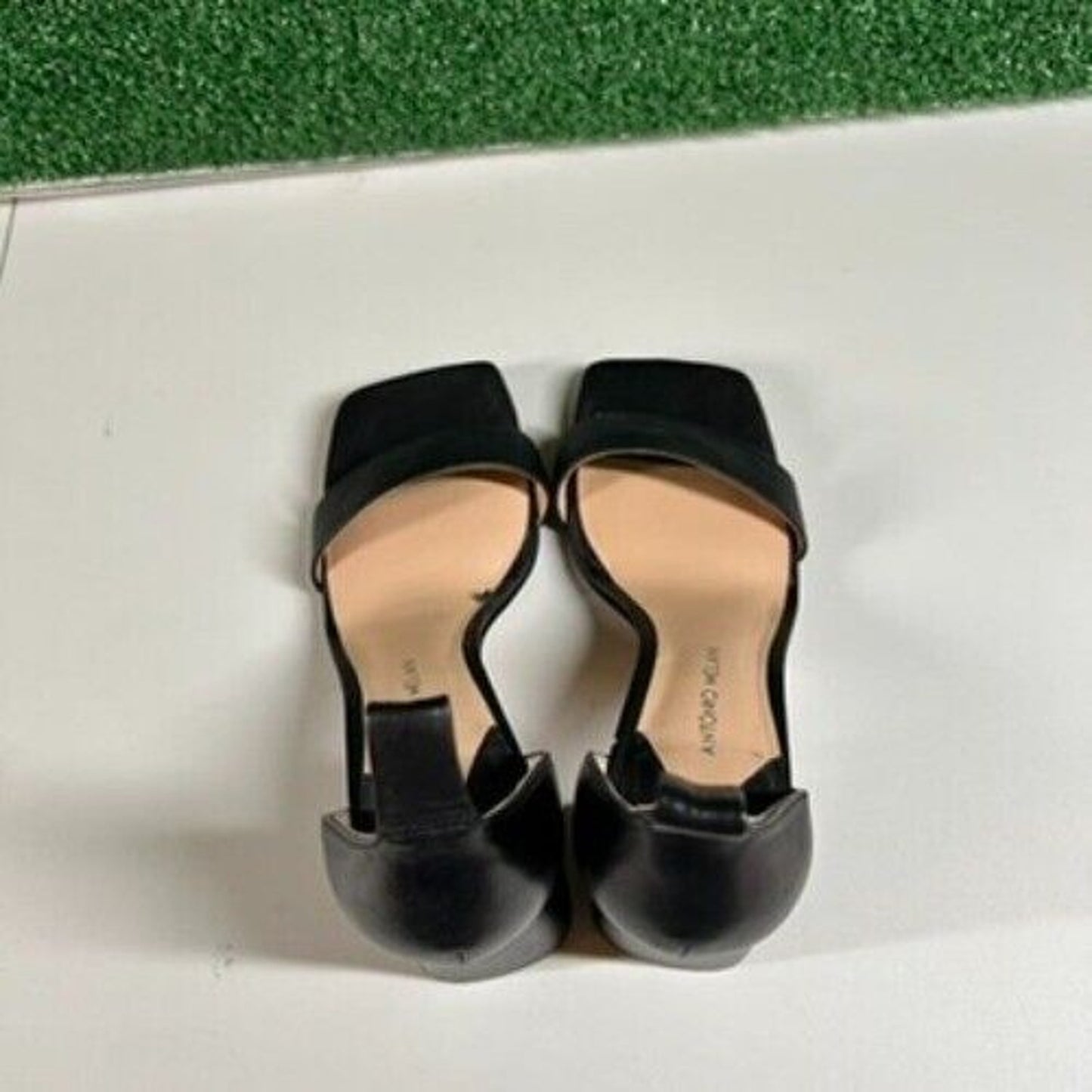 Antonio Melani Black Leather Block Heel Sandals Square Toe Slip On Womens 6.5M