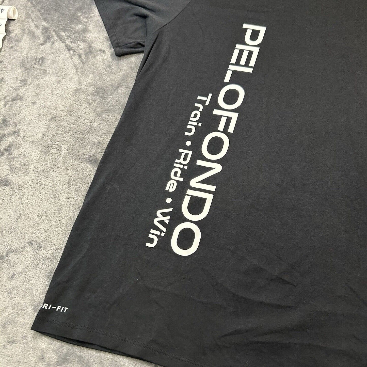 Nike Shirt Mens XXL 2XL Black Short Sleeve Athletic T-Shirt Running Training