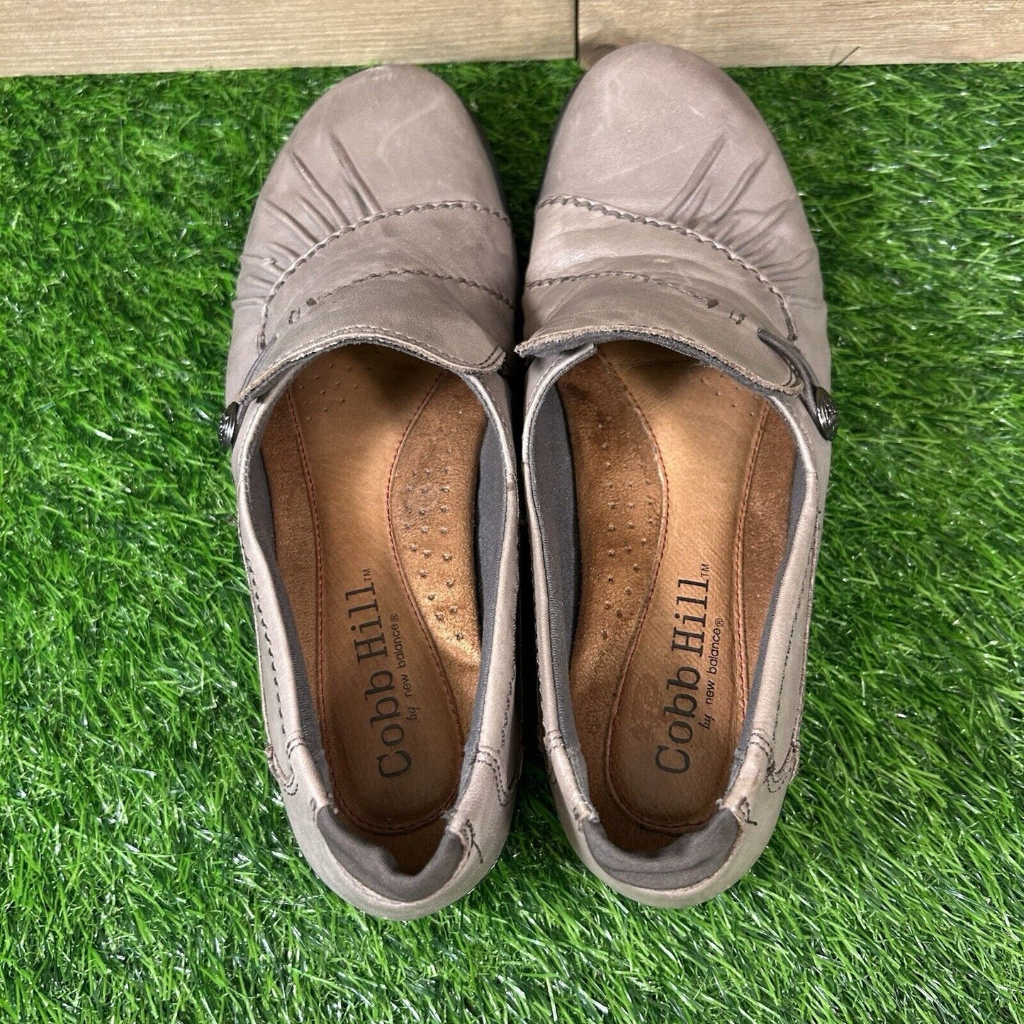 Cobb Hill Paulette Loafers Womens 7.5 M Gray Shoes Leather Casual Comfort Button