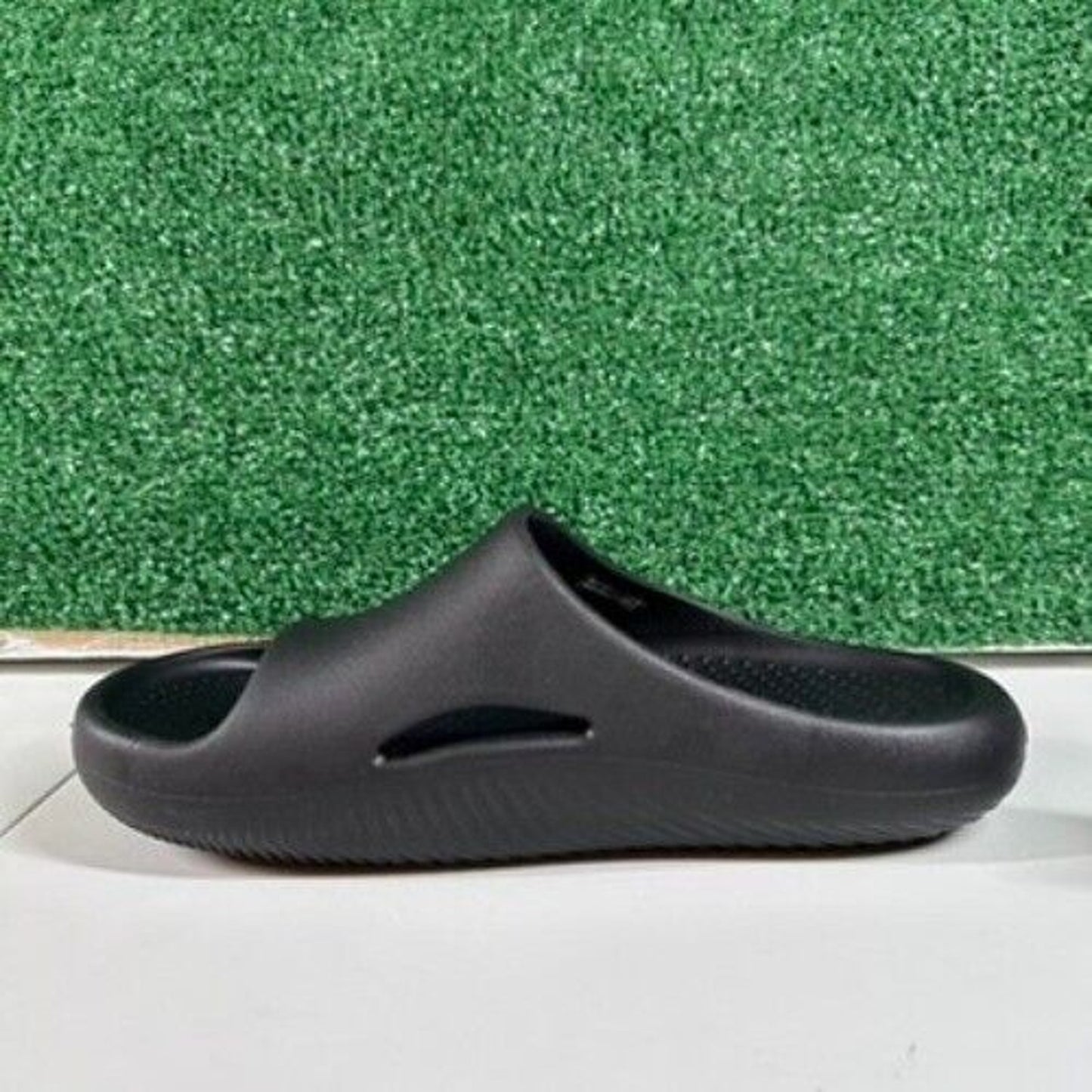 Crocs Mellow Recovery Slide Sandals Comfort Lightweight Black Womens 8 New