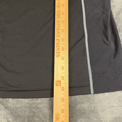 Under Armour Shirt Mens Medium Black Short Sleeve Athletic Mesh Gym Heatgear