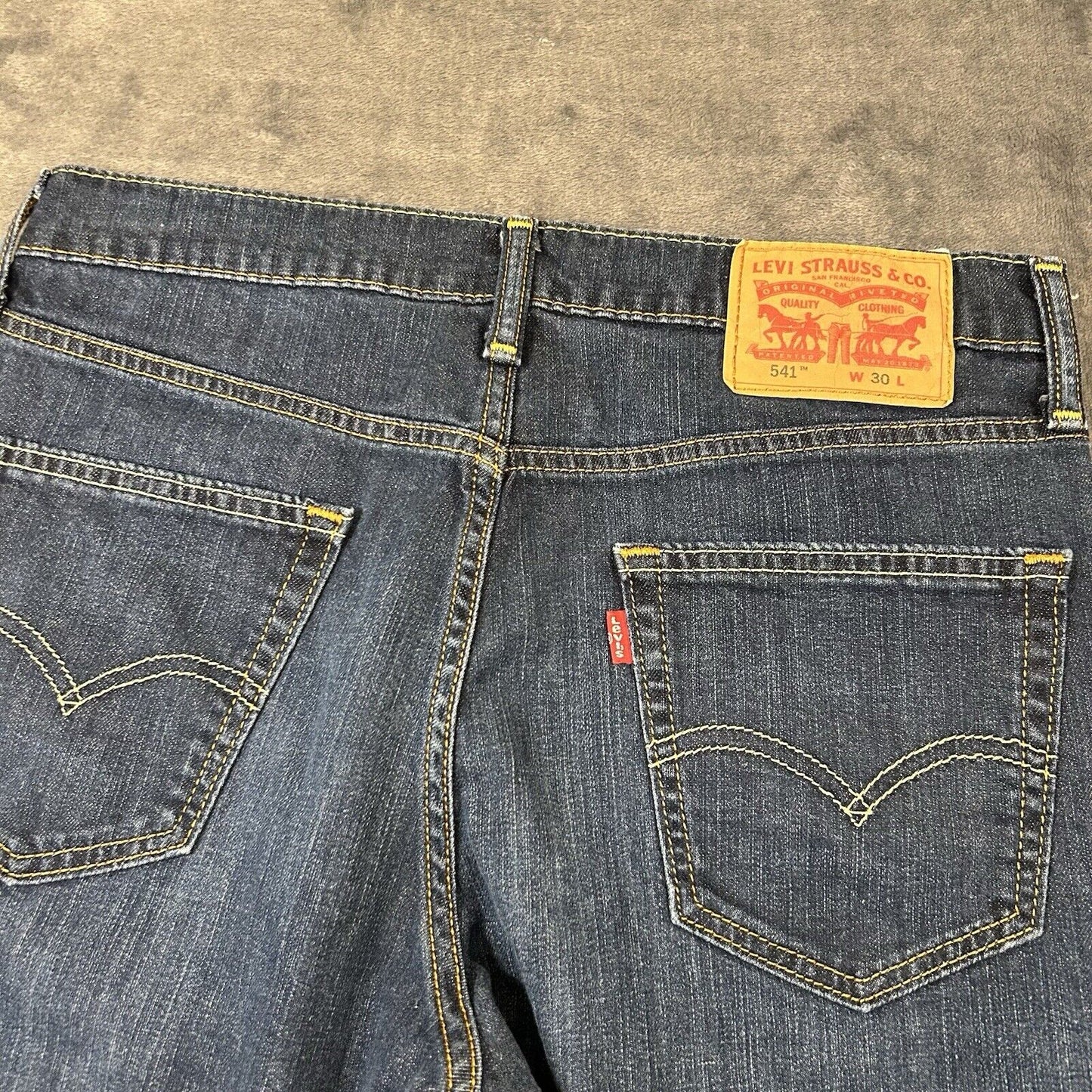 Levis 541 Jean Shorts Mens 30" Blue Denim Y2K Casual Outdoor Workwear Pockets