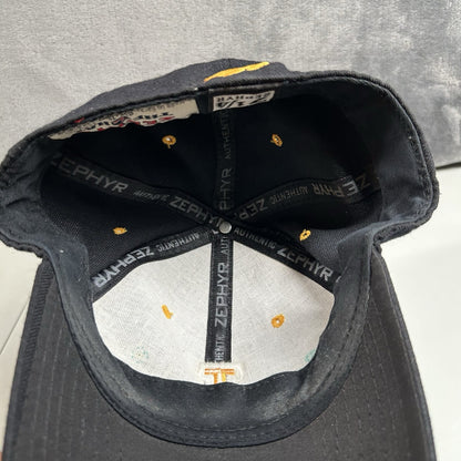 Iowa Hawkeyes Hat Cap Mens 7 1/4 Black Yellow NCAA The Z Hat Zephyr Fitted