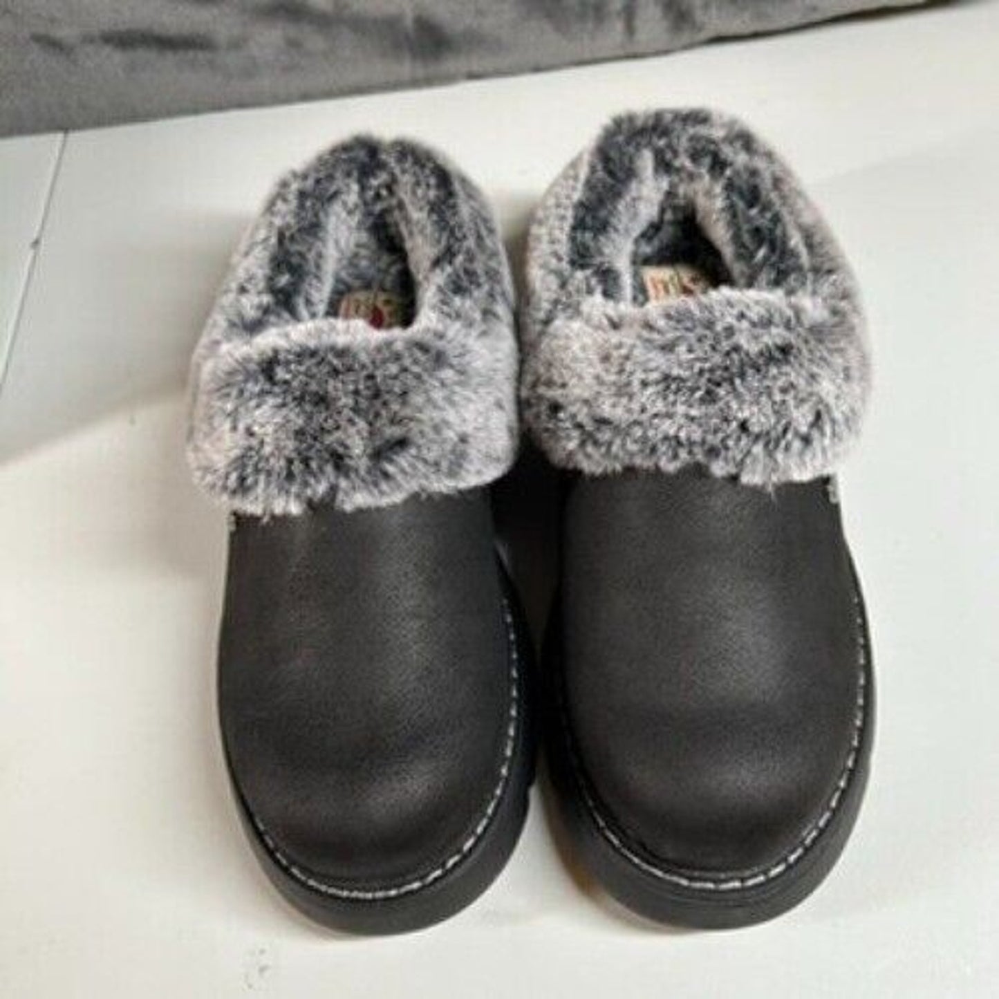 Skechers BOBS Faux Fur Clogs Mules Comfort Shoes Black Keepsakes Lite Womens 6