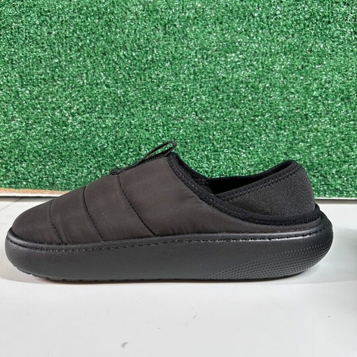 Crocs Classic Puff Mocs Black Slip On Casual Comfort Shoes Lined Womens 8 New