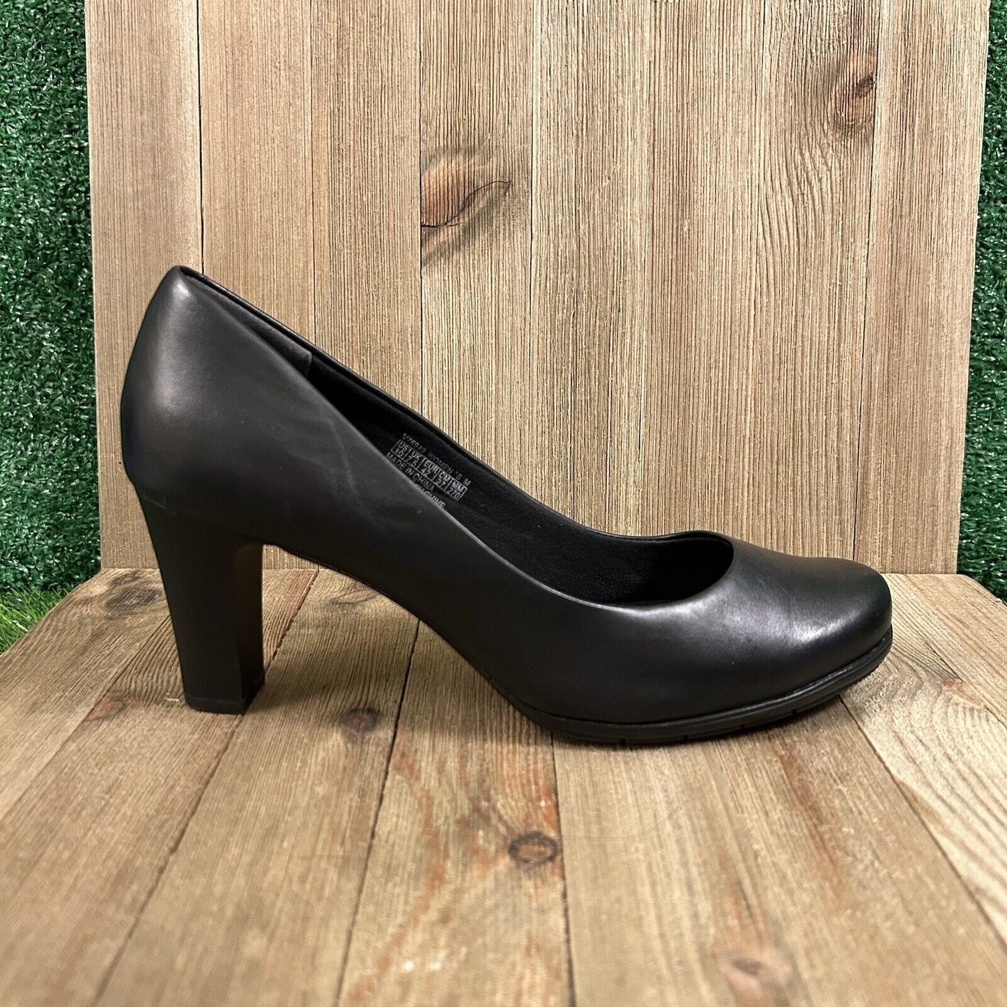 Rockport Total Motion Heels Womens 10 M Black Pumps Leather Slip On Comfort