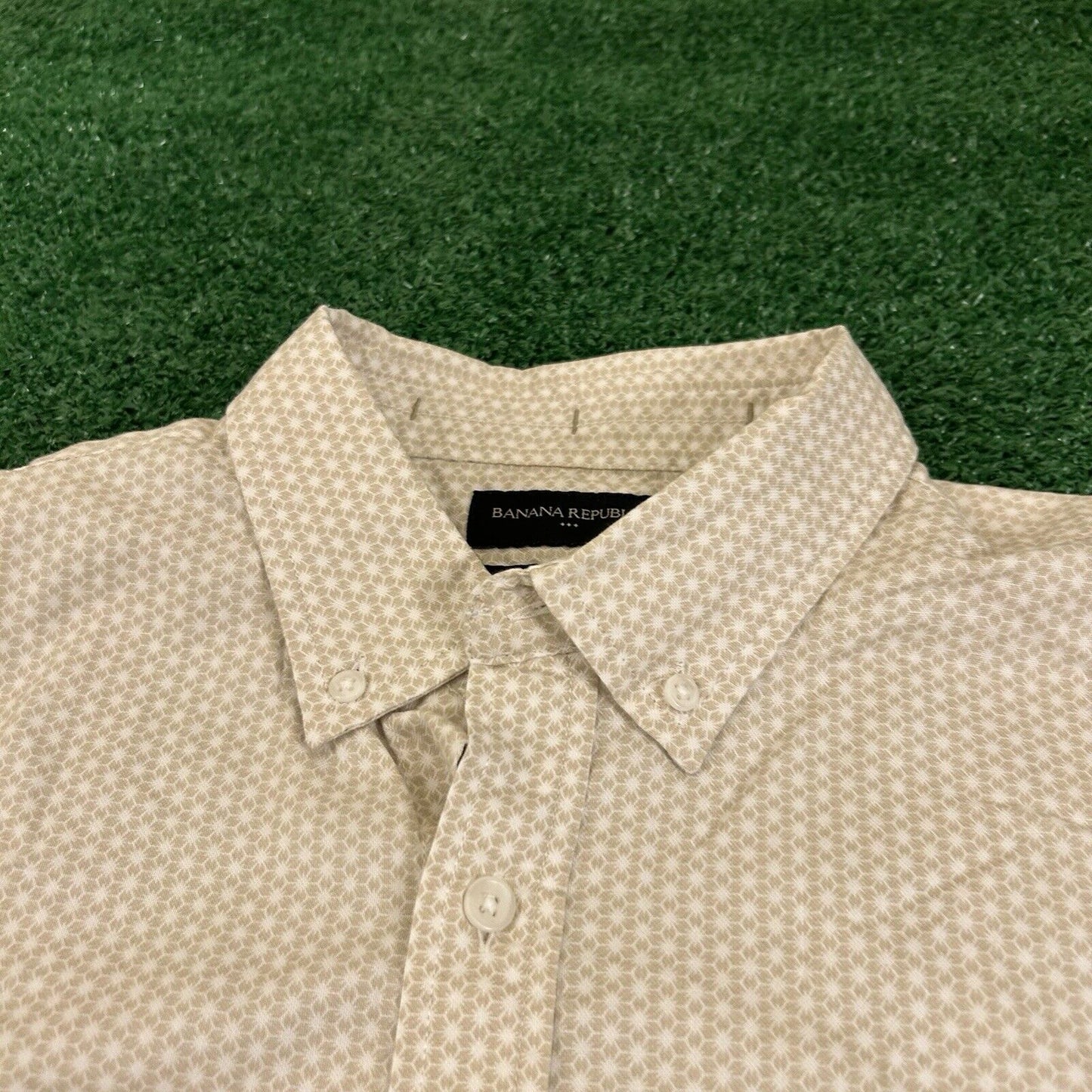Banana Republic Shirt Mens Large Tall Beige Geometric Button Up Short Sleeve