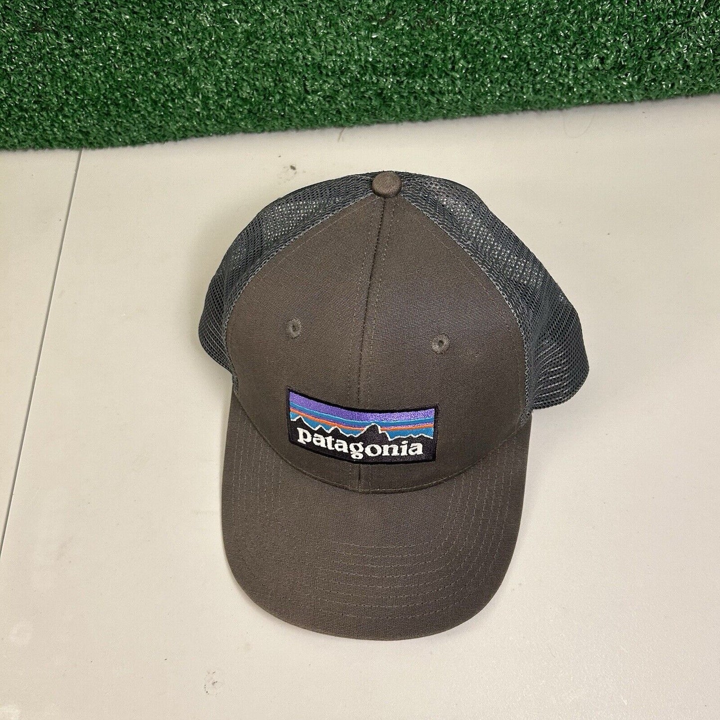 Patagonia Trucker Hat Cap Mens Snapback Gray Outdoor Meshback Adjustable Canvas