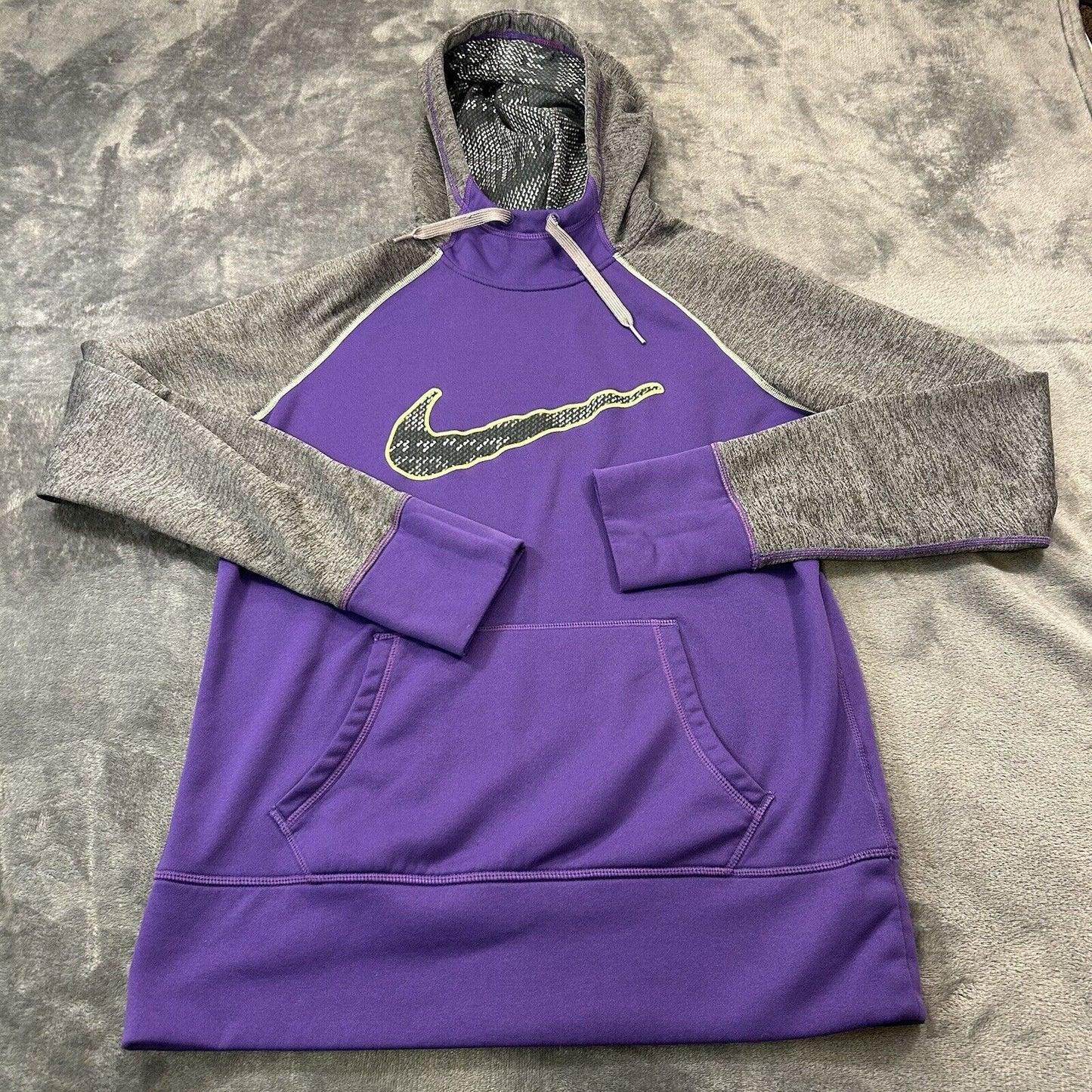 Nike Sweater Womens Medium Purple Pullover Hooded Sweatshirt Therma Fit Check