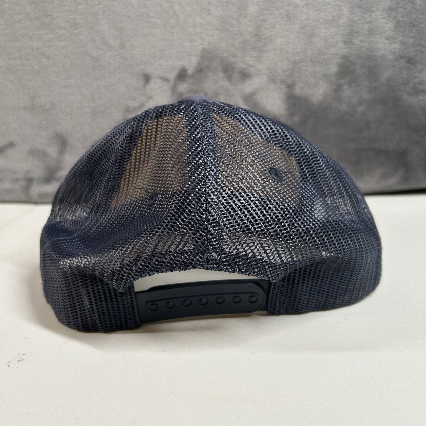 Salomon Snapback Hat Cap Blue White Trucker Running Yupoong Classics Adjustable