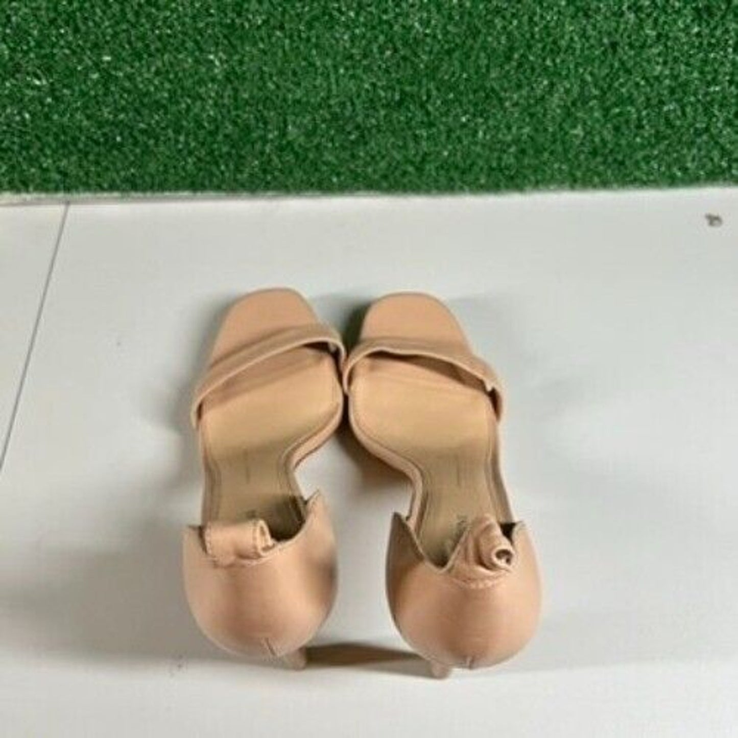 Gianni Bini Nude Heels Stiletto Sandals Slip On Outdoor Summer Womens 11 M