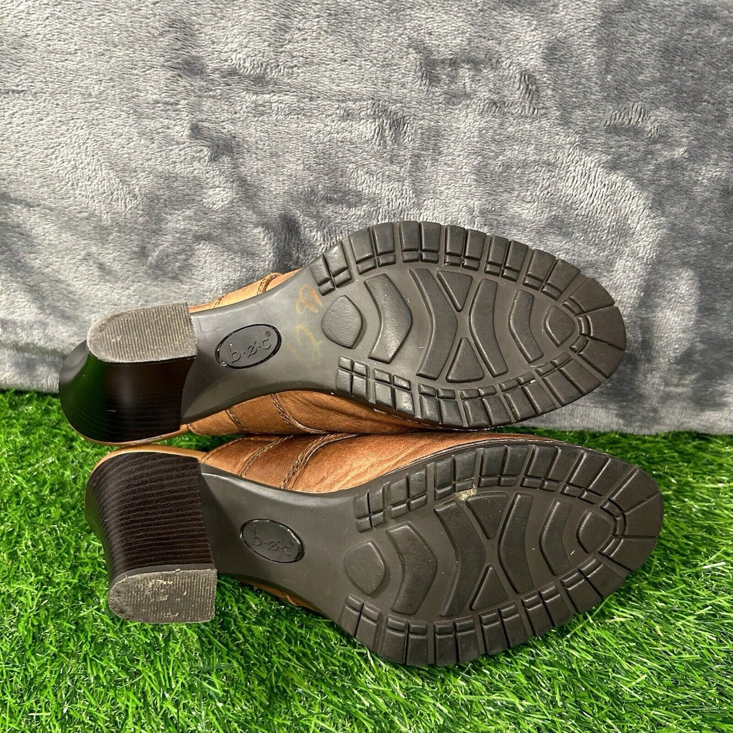 Born Mules Womens 8 M Brown Leather Slip On Heeled Buckle Casual Work Outdoor