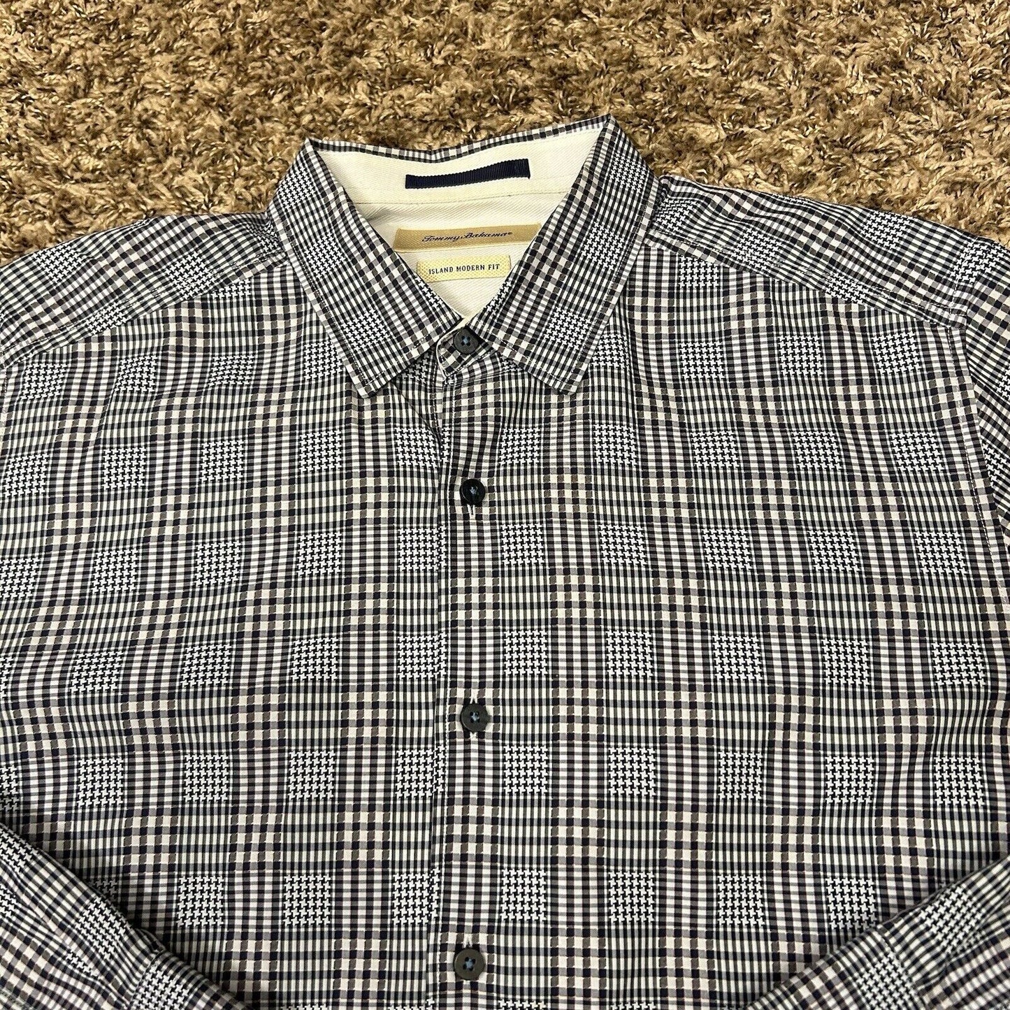 Tommy Bahama Button Up Shirt Mens Large Blue White Plaid Island Modern Fit