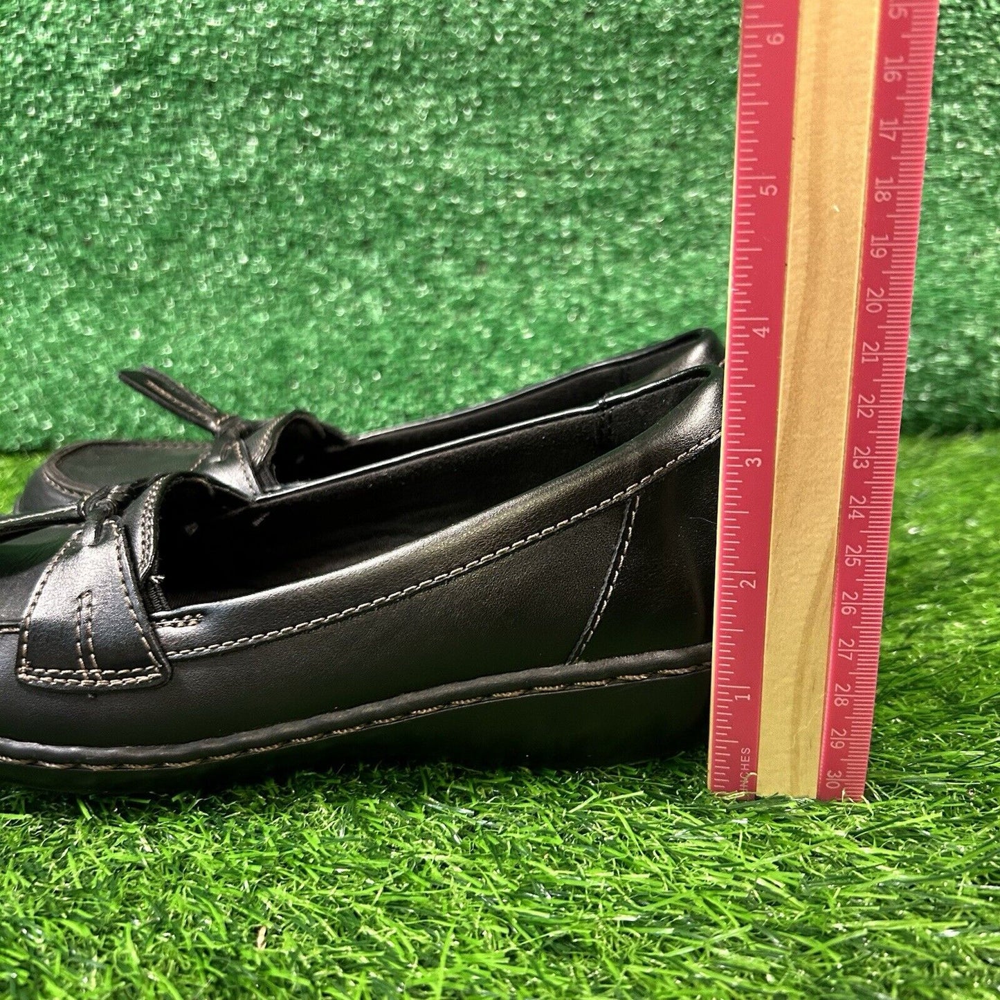 Clarks Ashland Bubble Loafers Womens 5.5 M Black Leather Shoes Comfort Tasseled
