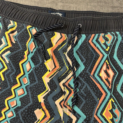 Billabong Board Shorts Men XXL 2XL 38" Blue Black Striped Drawstring Boardie NEW