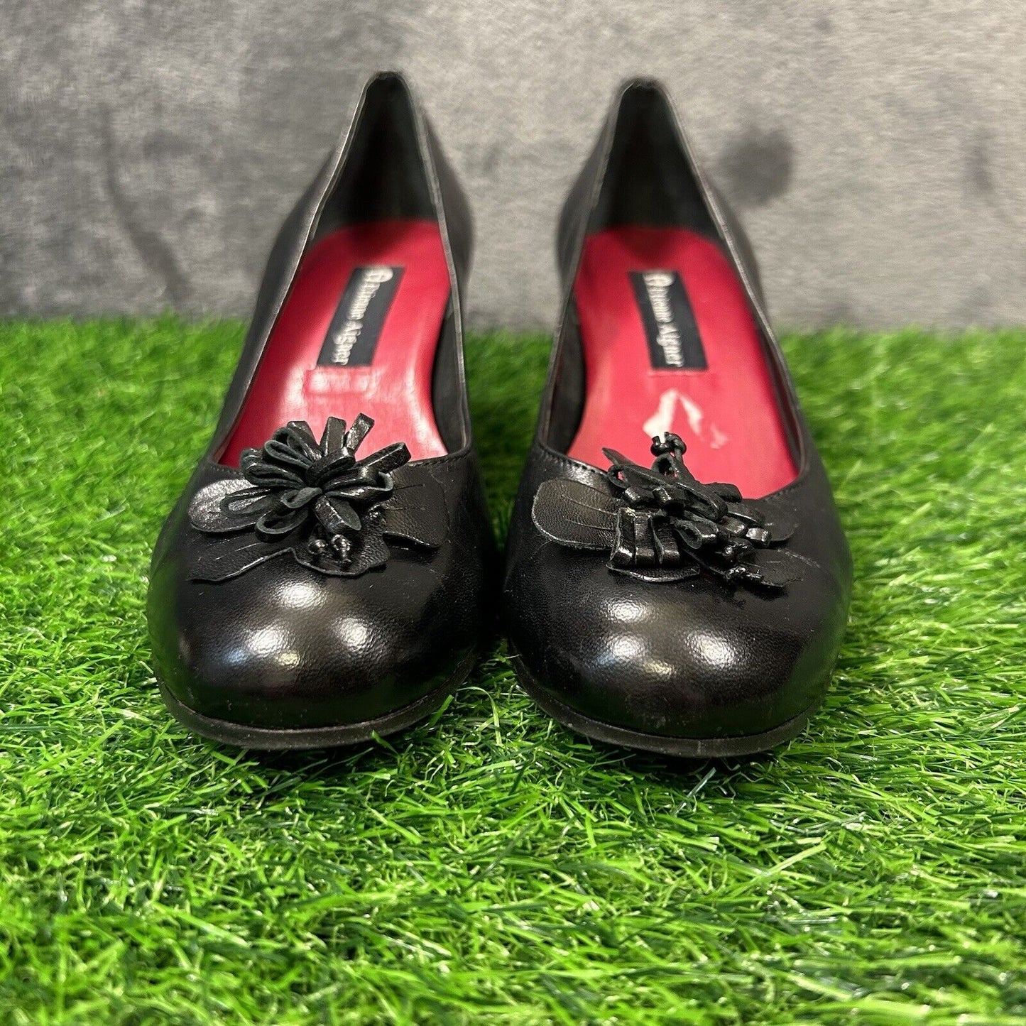 Etienne Aigner Heels Womens 7.5 M Black Pumps Leahter Casual Work Flower Preppy