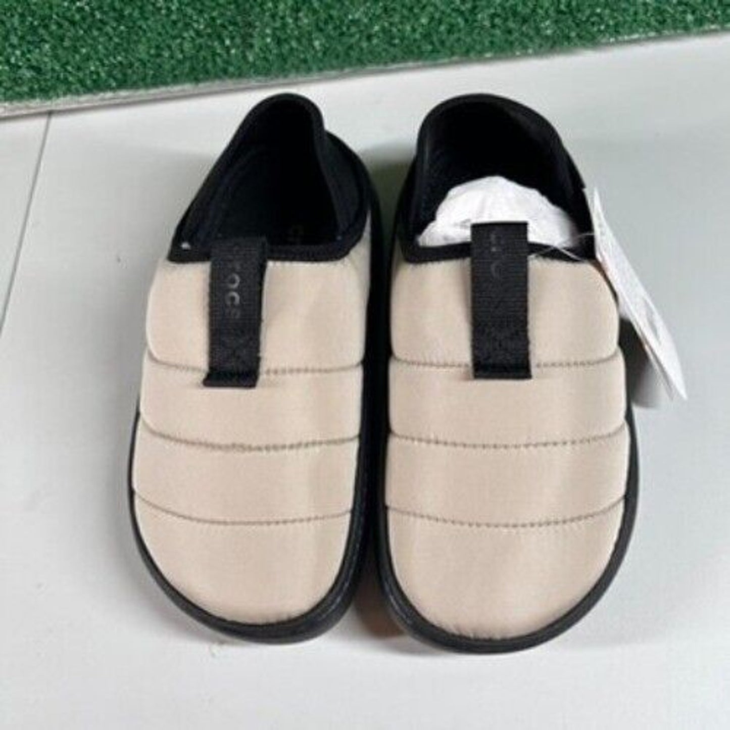 Crocs Classic Puff Mocs Beige Black Slip On Casual Comfort Shoes Womens 7 New