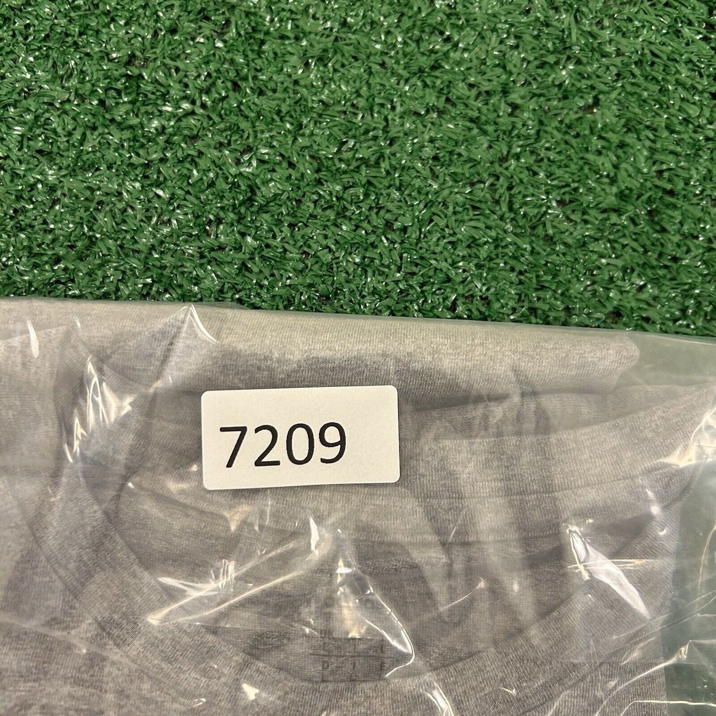 Wisconsin Badgers Shirt Mens Large Gray Red Short Sleeve Casual T-shirt Adidas