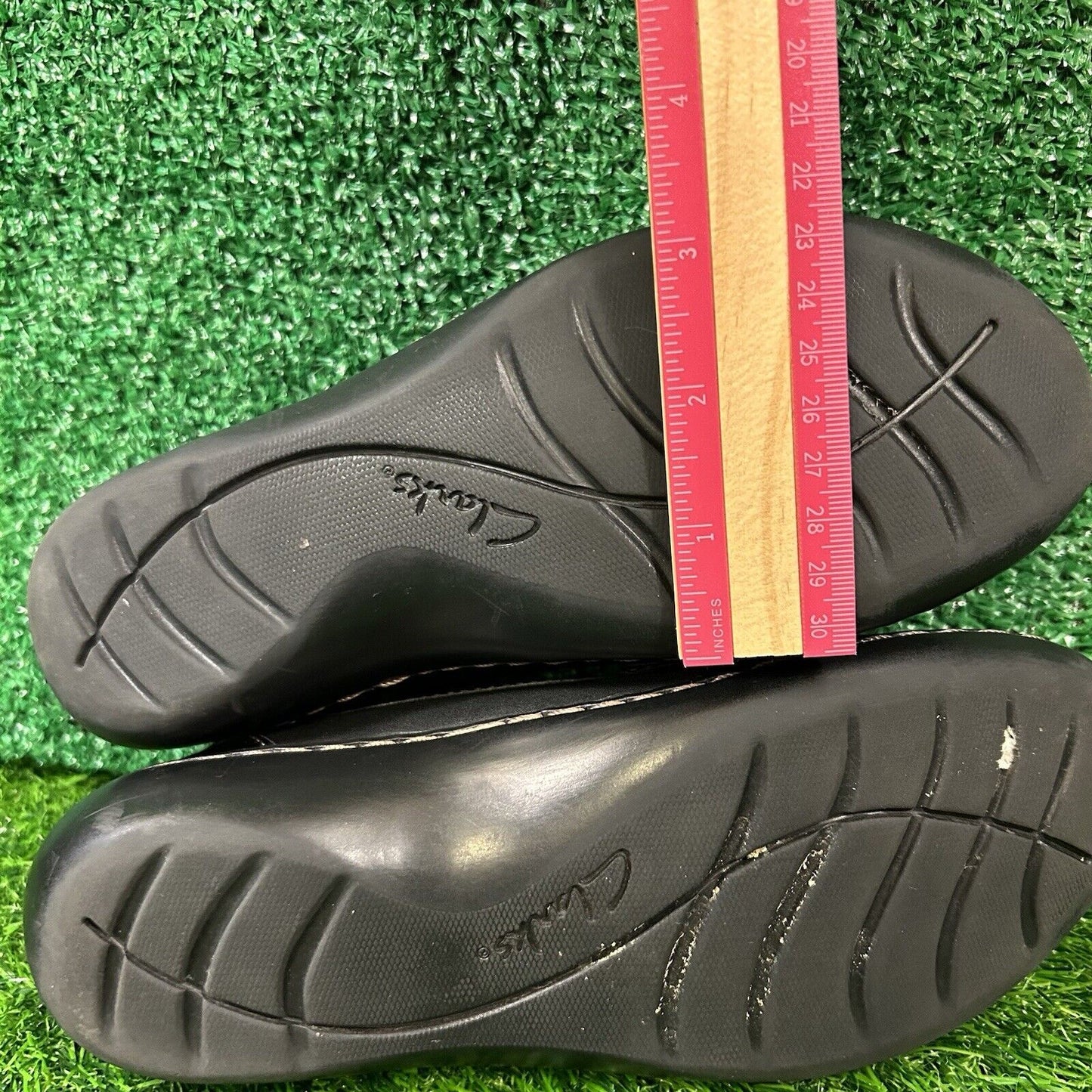 Clarks Ashland Bubble Loafers Womens 5.5 M Black Leather Shoes Comfort Tasseled