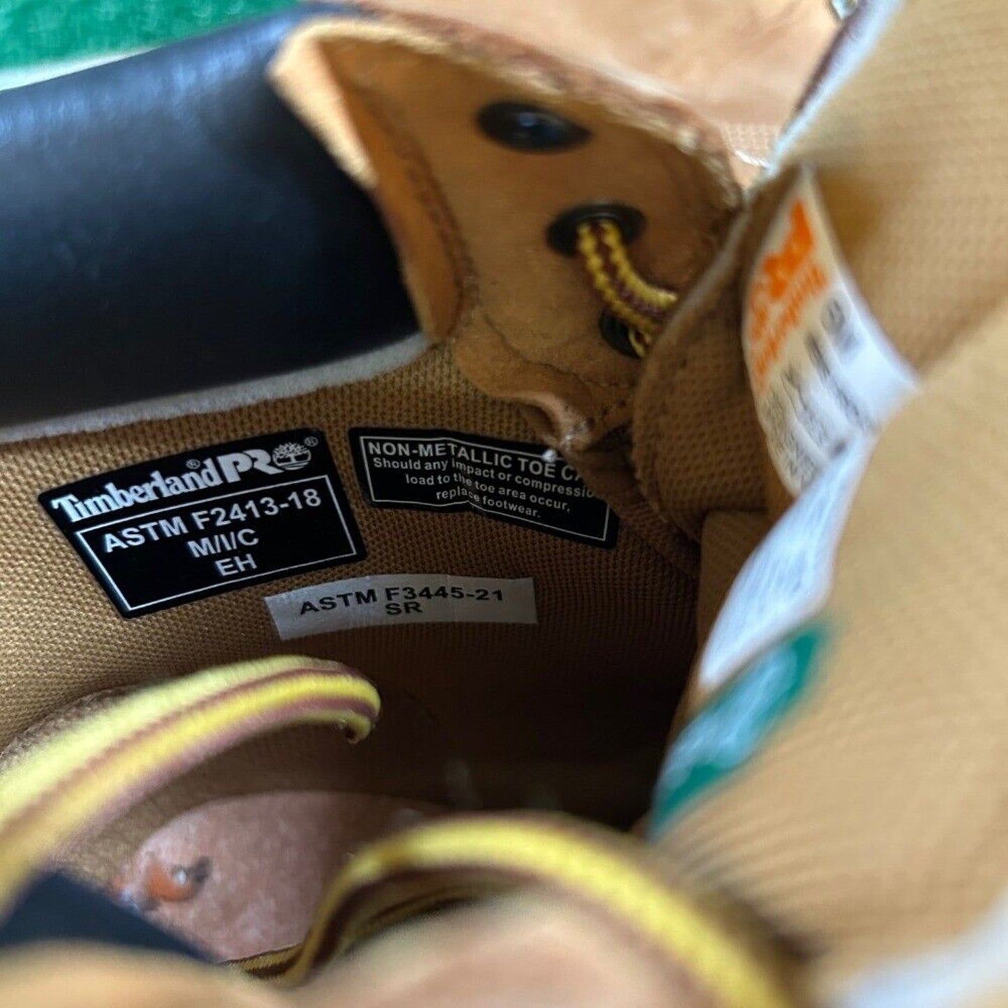 Timberland PRO Sawhorse Work Boot Composite Safety Toe Wheat Leather Kids Size 6