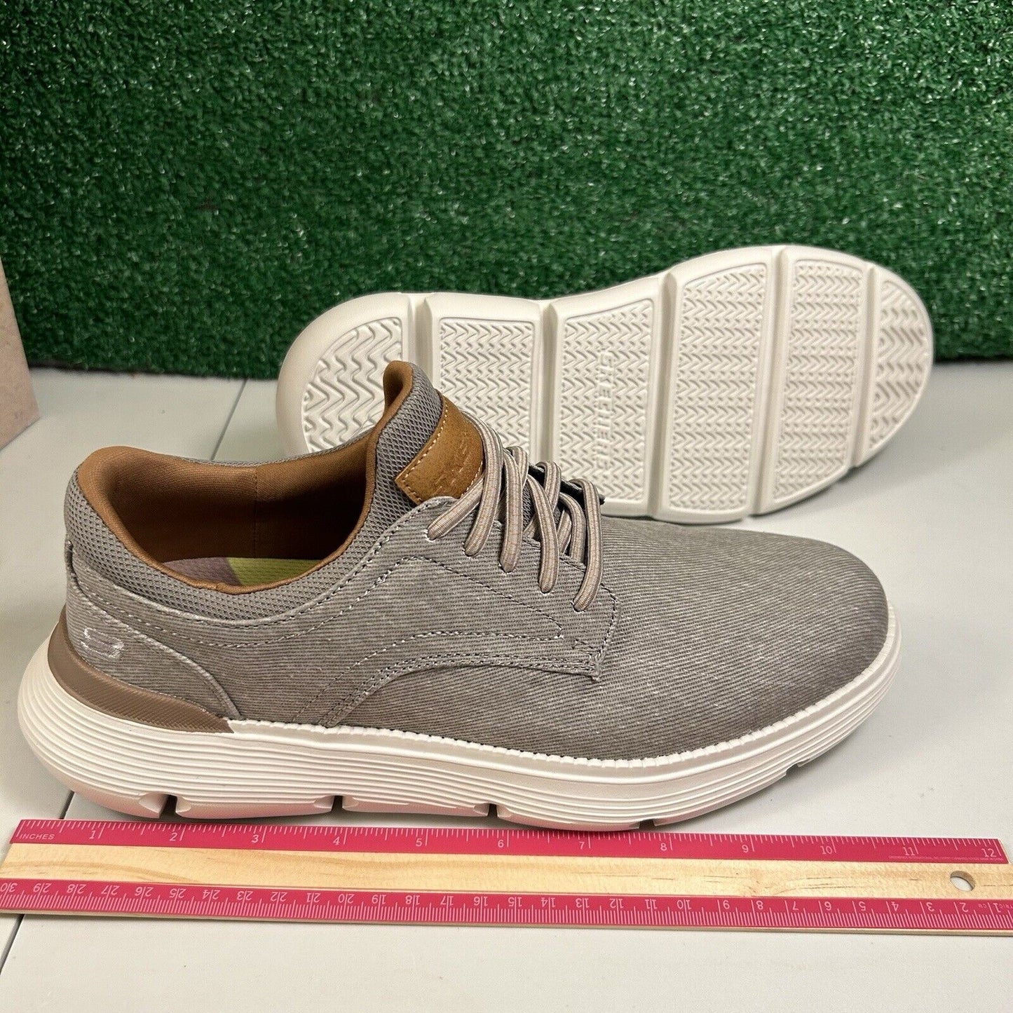 Skechers Garza Romano Mens 8 Light Brown Shoes Sneaker Athletic Comfort NEW