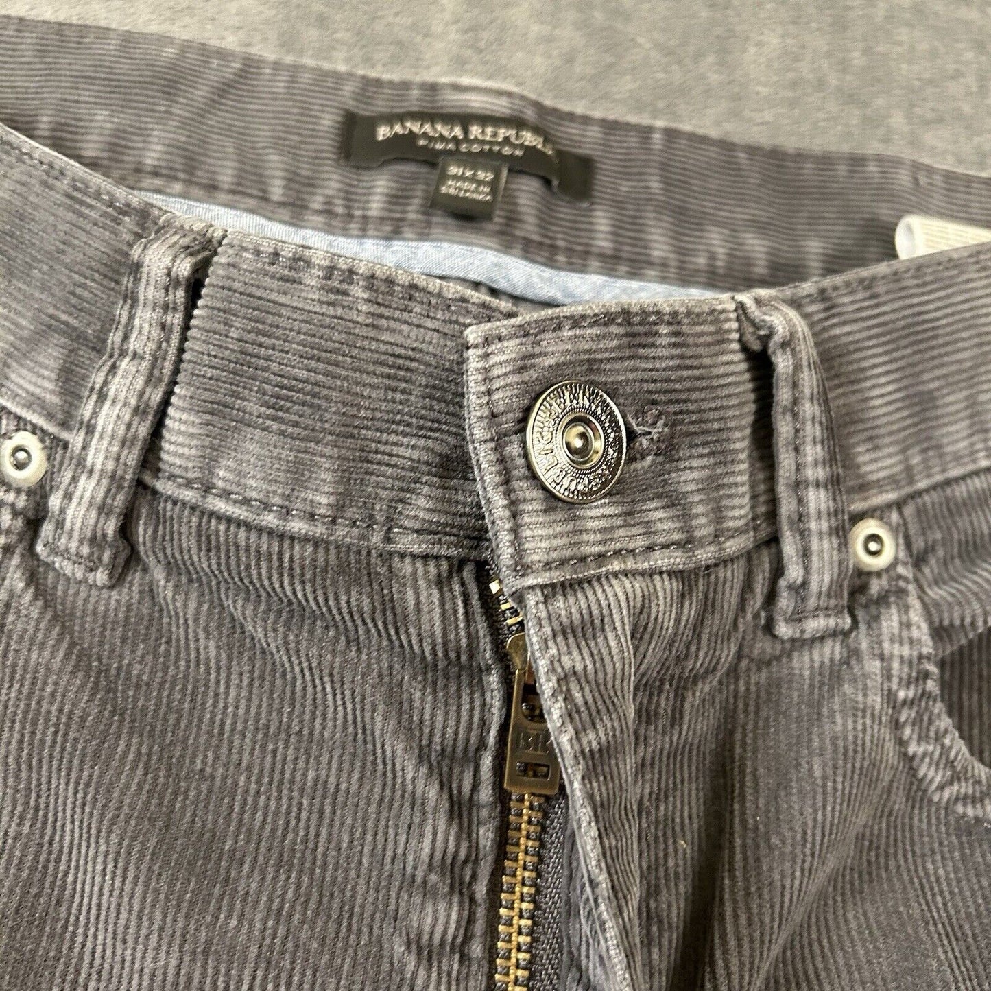 Banana Republic Corduroy Pants Mens 31x32" Gray Straight Fit Casual Work Pima