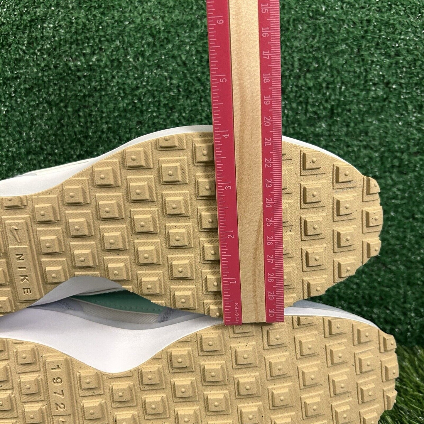 Nike Waffle Debut Mens 9.5 Blue White Leather Shoes Sneakers Casual Athletic NEW