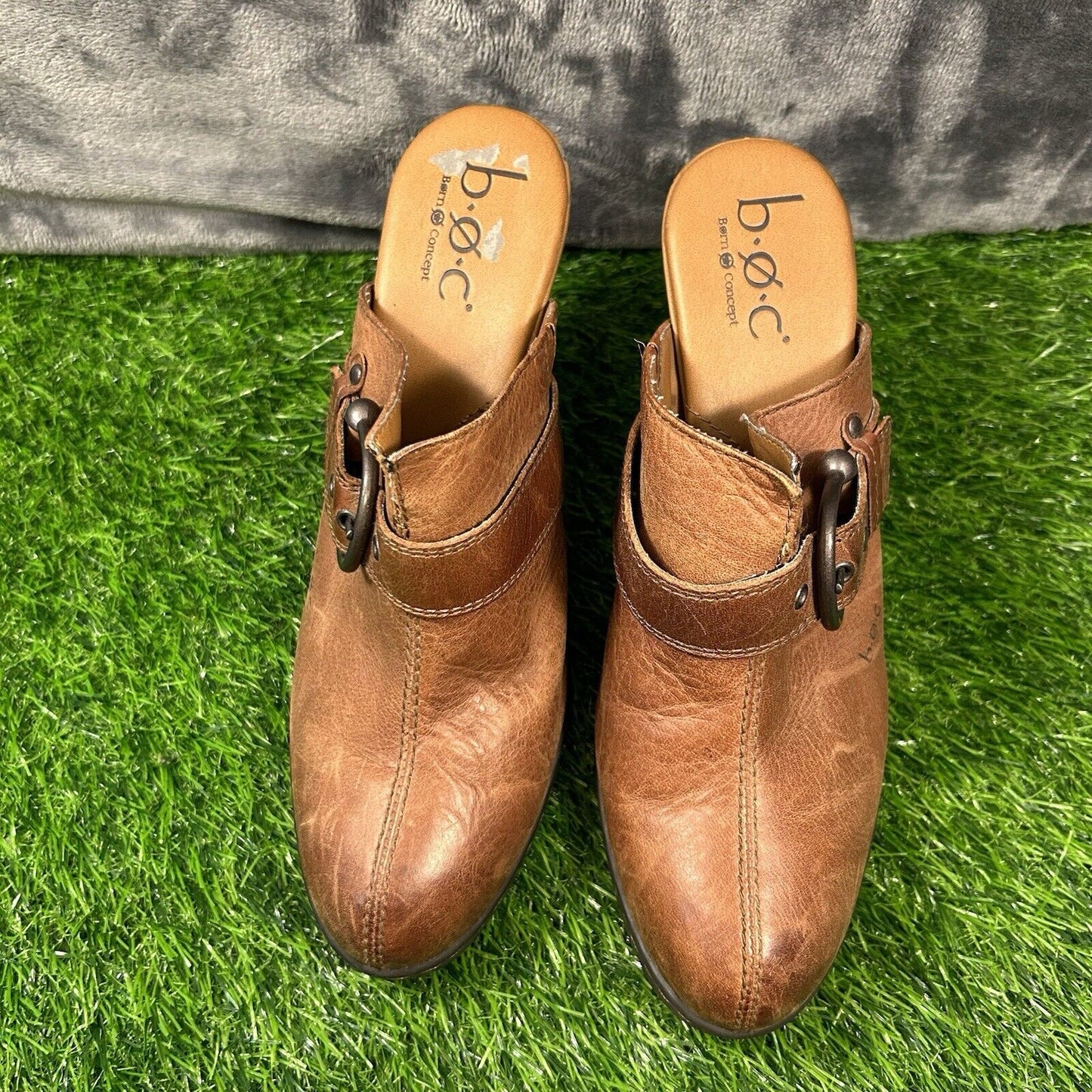 Born Mules Womens 8 M Brown Leather Slip On Heeled Buckle Casual Work Outdoor