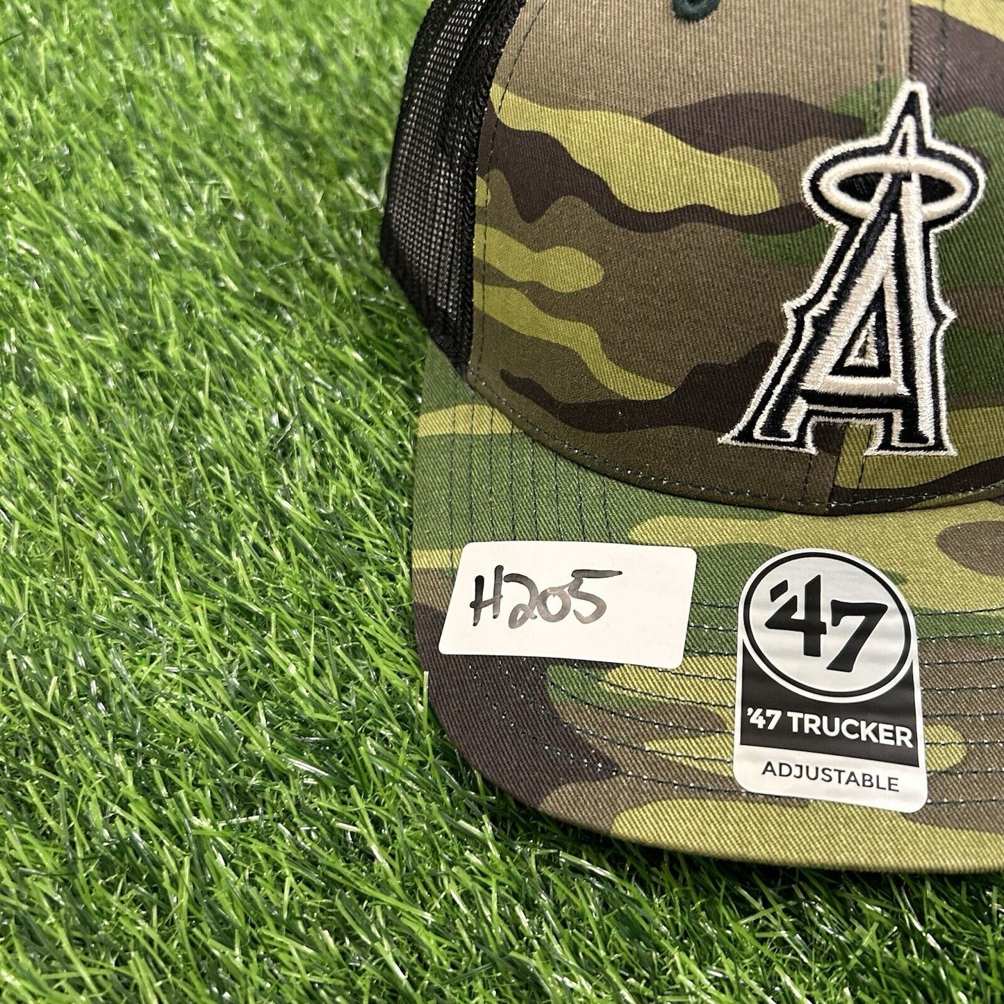 Los Angeles Angels New Era Trucker Hat Cap Mens Camo Snapback Baseball MLB NEW