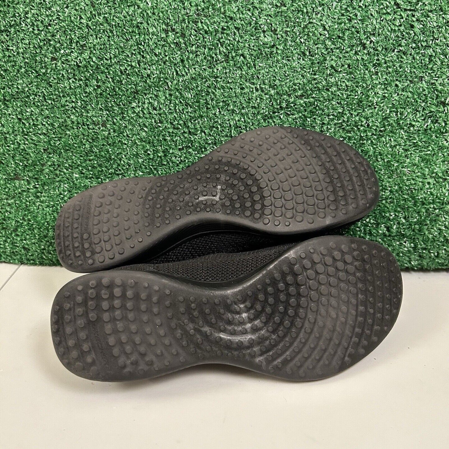 Skechers Microburst 2.0 Loafer Womens 8 Black Slip On Shoes Casual Comfort