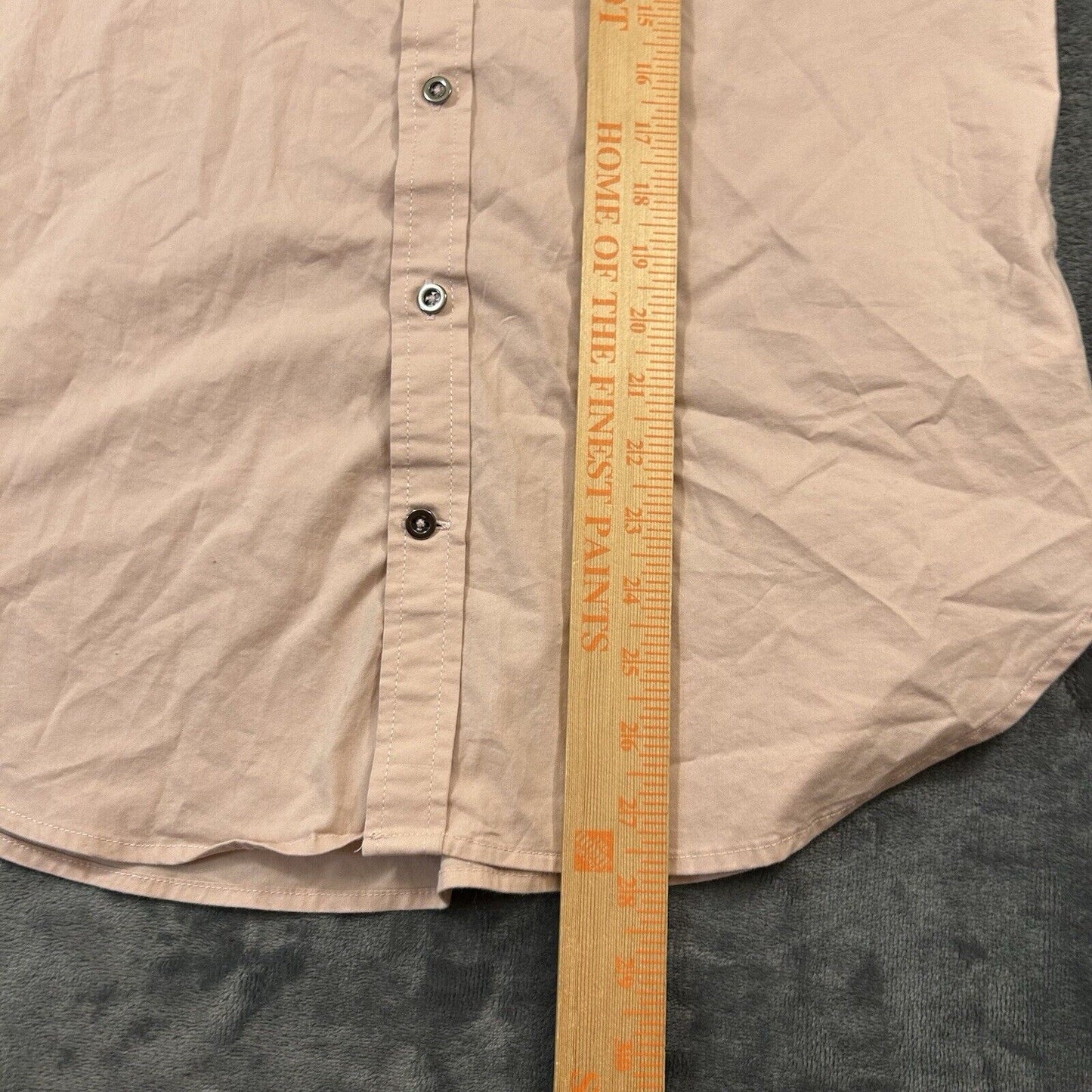 GBG Los Angeles Shirt Mens Medium Salmon Button Up Short Sleeve Casual Work