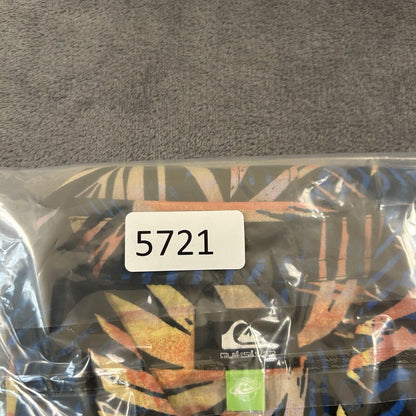 Quiksilver Hawaiian Shirt Men Small Black Blue Floral Button Up Short Sleeve NEW