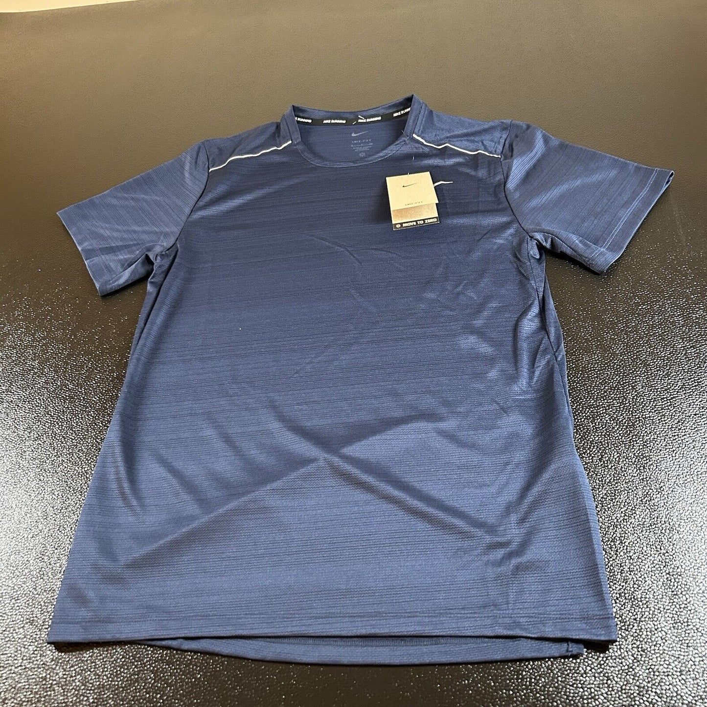 Nike Running Shirt Mens Small Navy Dri-Fit Mesh Lightweight Short Sleeve New