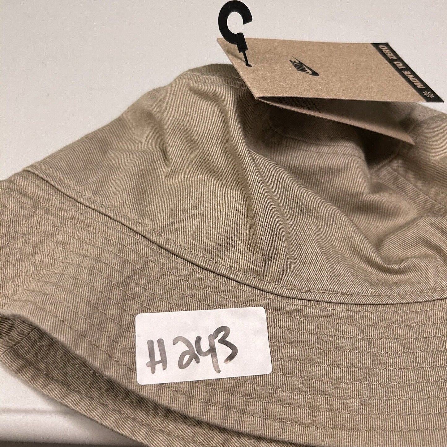 Nike Apex Bucket Hat Mens Medium Tan White Swoosh Outdoor Casual Y2K NEW