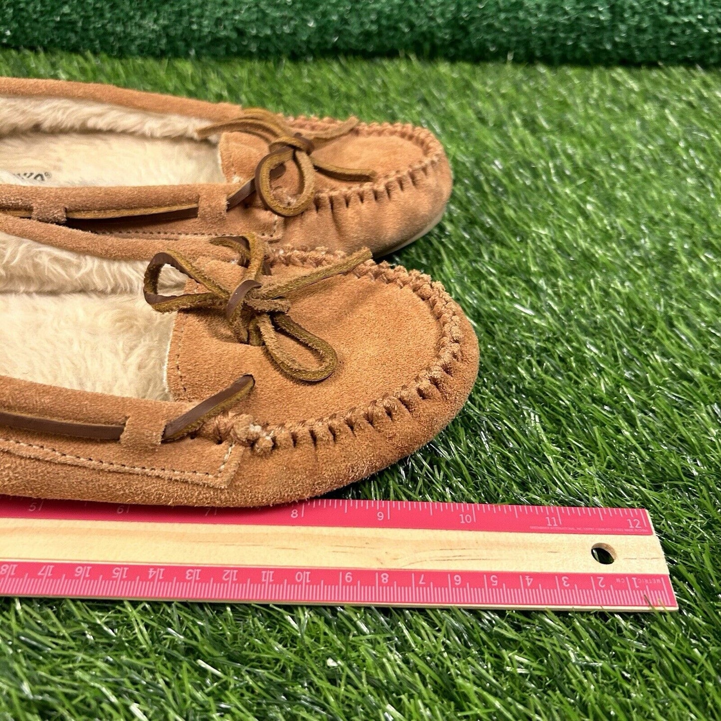 Minnetonka Moccasins Womens 8 M Brown Leather Suede Shoes Slipper Fur Lined