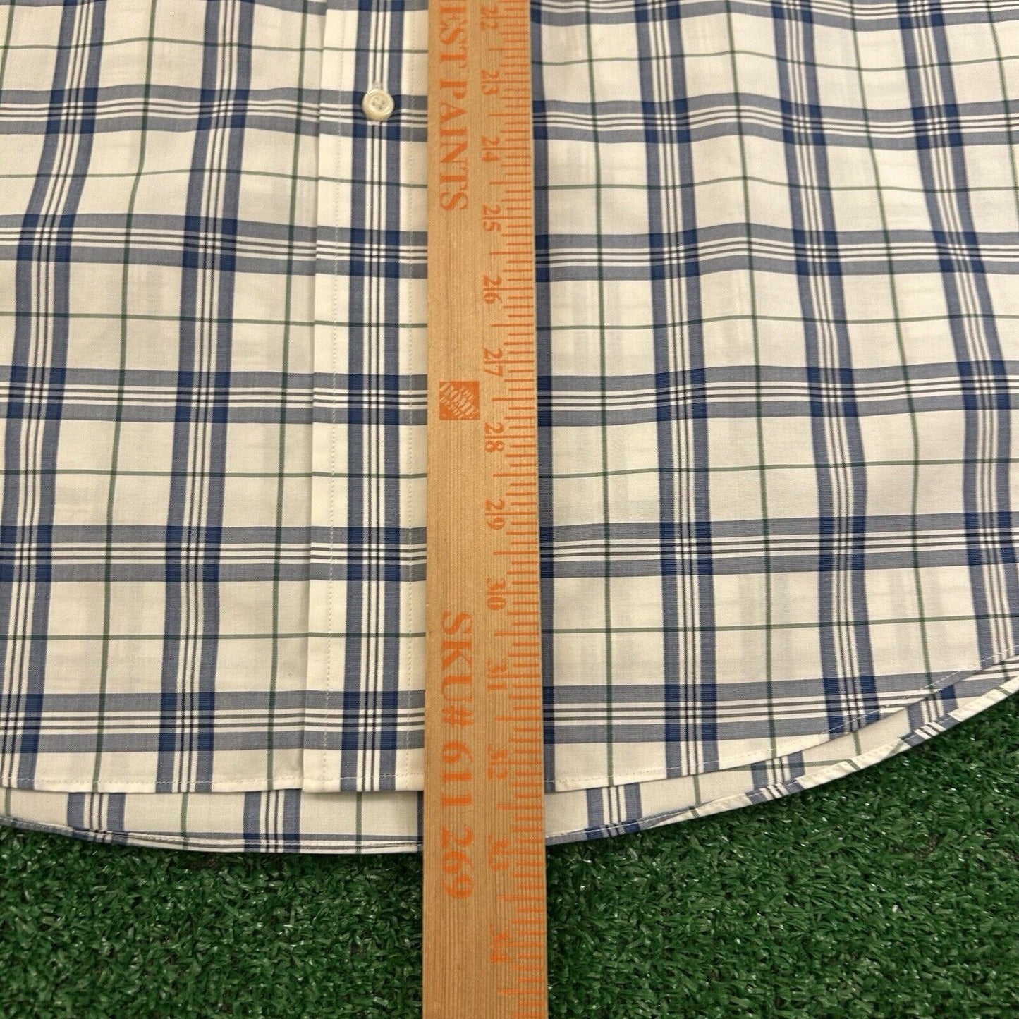 Jos A Bank Shirt Mens Large Blue White Plaid Button Up Short Sleeve Preppy Work