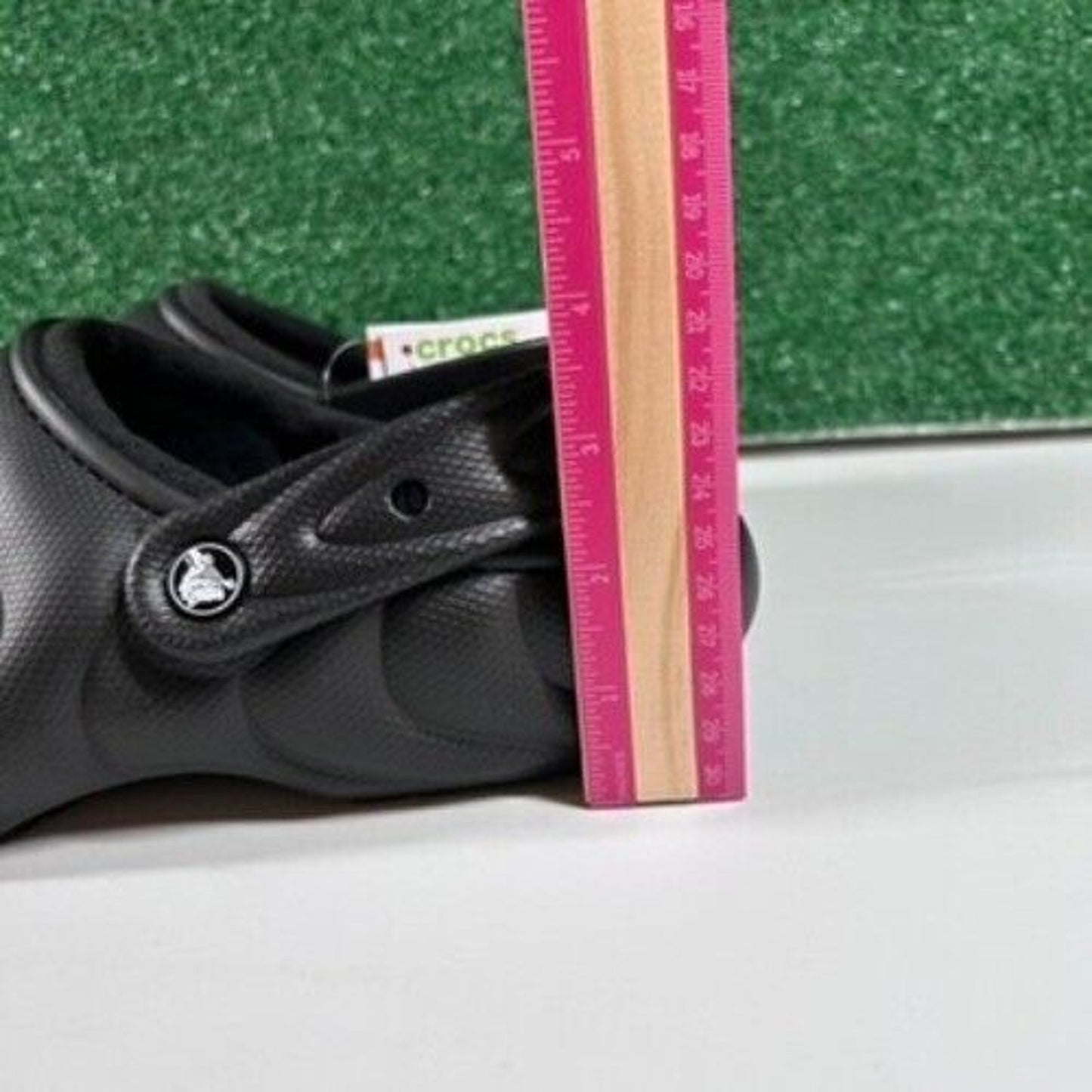 Crocs Classic Lined Overpuff Clogs Comfort Slip On Casual Black Mens 10 New