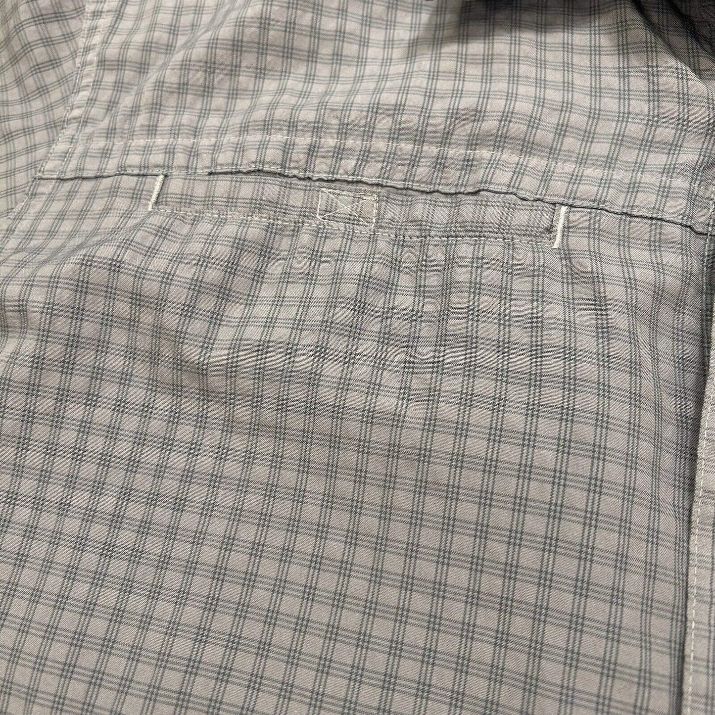 Eddie Bauer Shirt Mens Large Tall LT Gray Plaid Button Up Short Sleeve Pockets