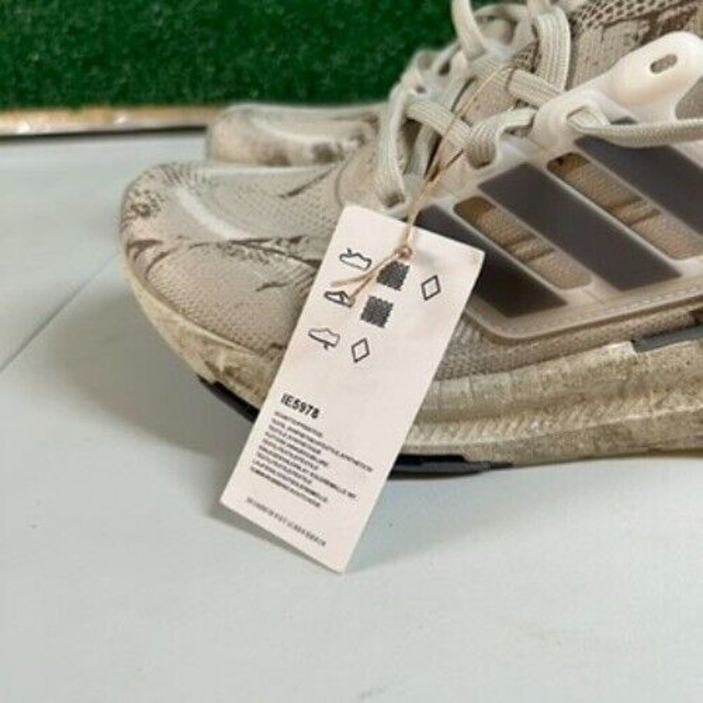 Adidas Ultraboost Light Running Athletic Shoes Sneakers Beige Womens Size 8