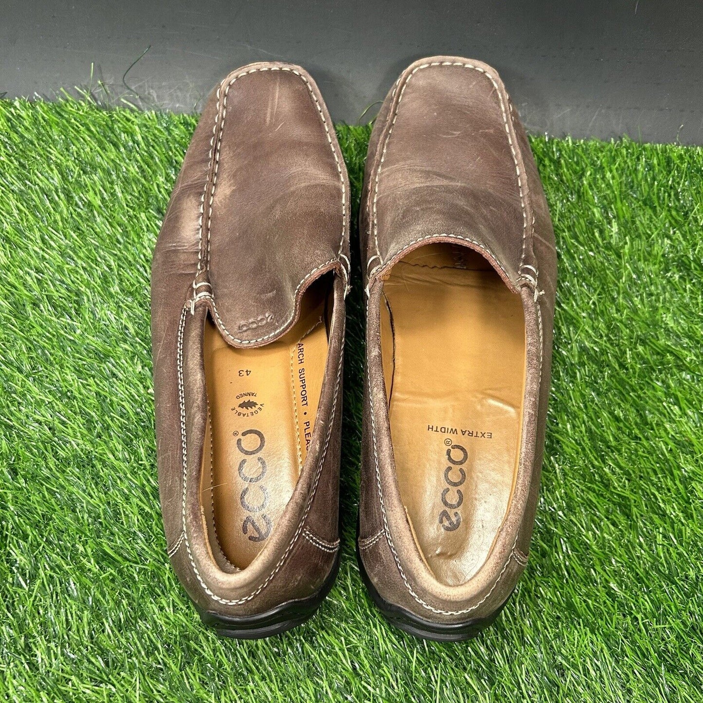 ECCO Loafer Mens 9 Brown Shoes Leather Slip On Casual Driving Comfort Square Toe