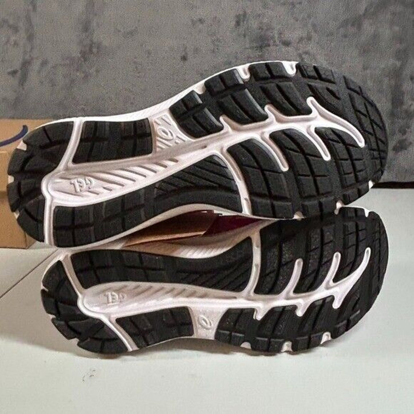 Asics Gel Contend 8 Hot Pink Sneakers Shoes Athletic Running Womens 6.5 New